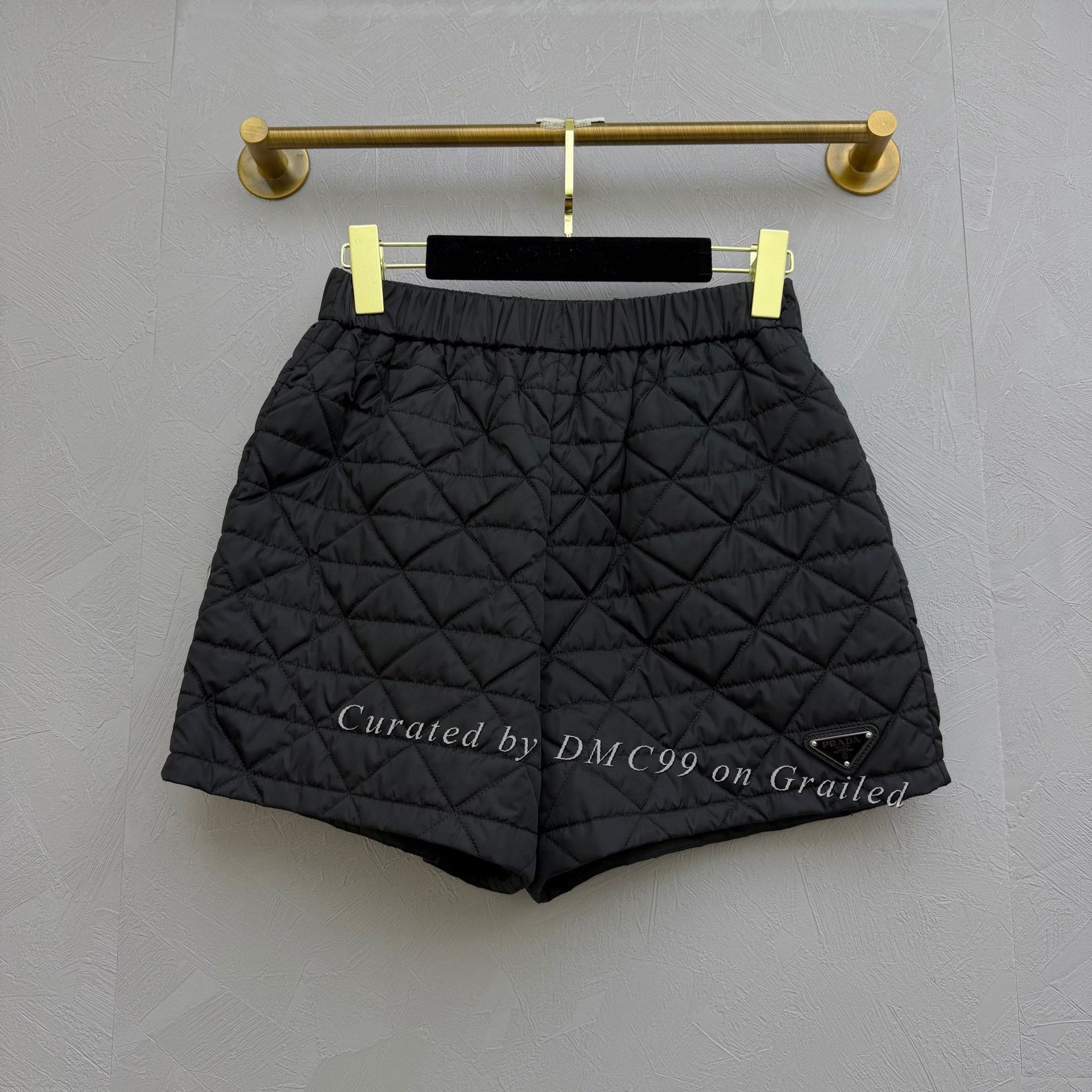Prada Prada Diamond Quilted Nylon Shorts Size 38" / US 16 / IT 52 - 1 Thumbnail