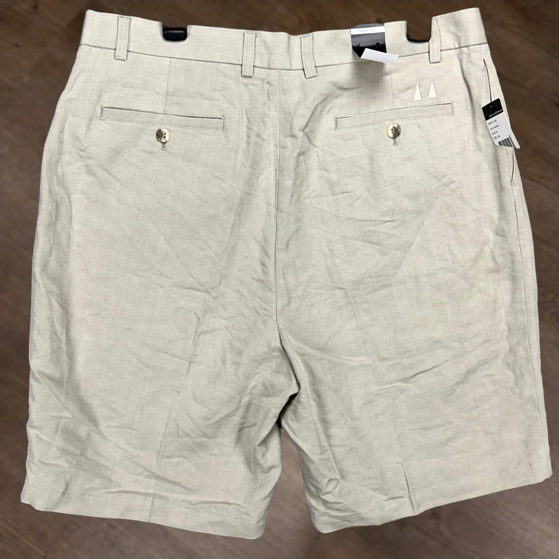 Vintage VINTAGE? No — Greg Norman Mens Linen Blend Shorts 36 Beige Pleated Casual Pocket Comfort NEW Size US 36 / EU 52 - 1 Thumbnail