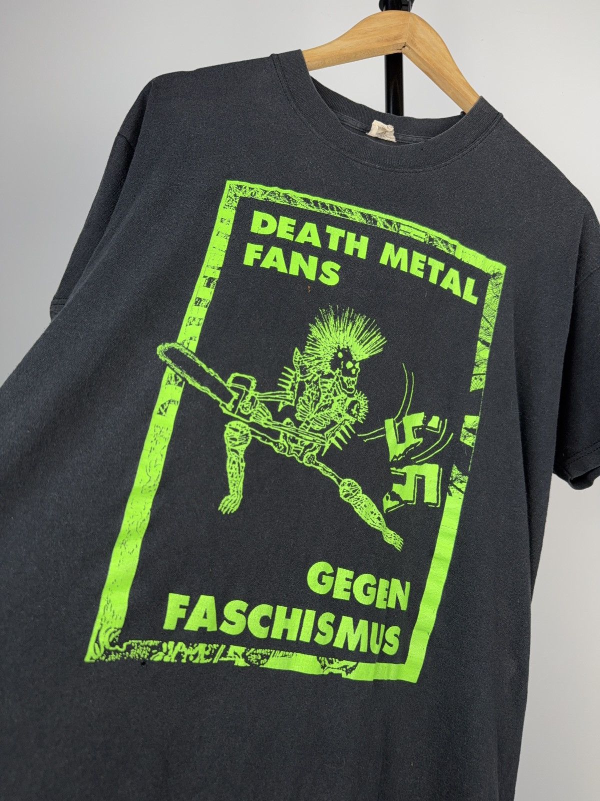 Band Tees Vintage 90s Crazy Death Metal Fans Against Fascism t-shirt Size US L / EU 52-54 / 3 - 4 Thumbnail