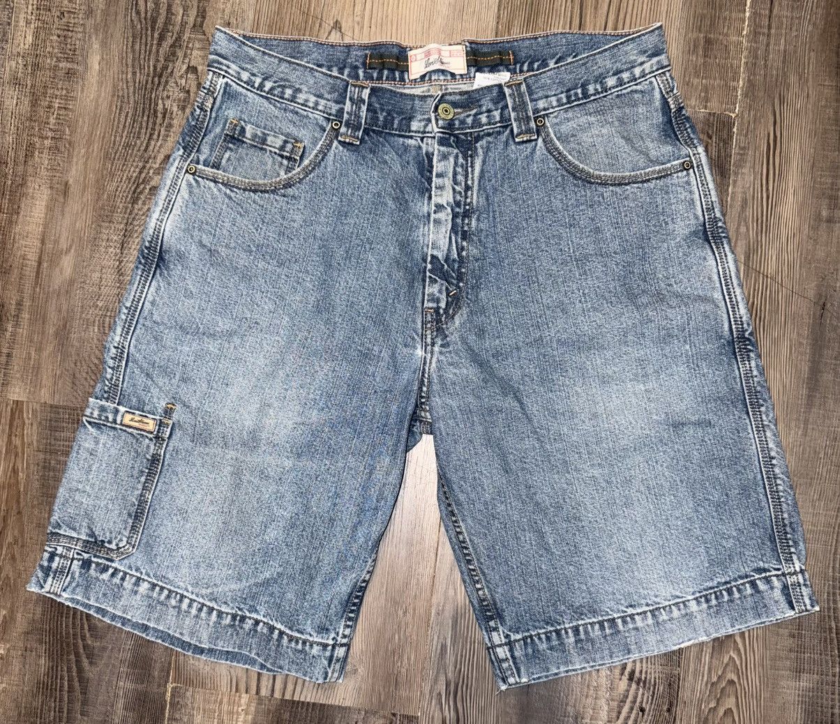 Other Jean Shorts (32x32) Size US 33 - 1 Thumbnail