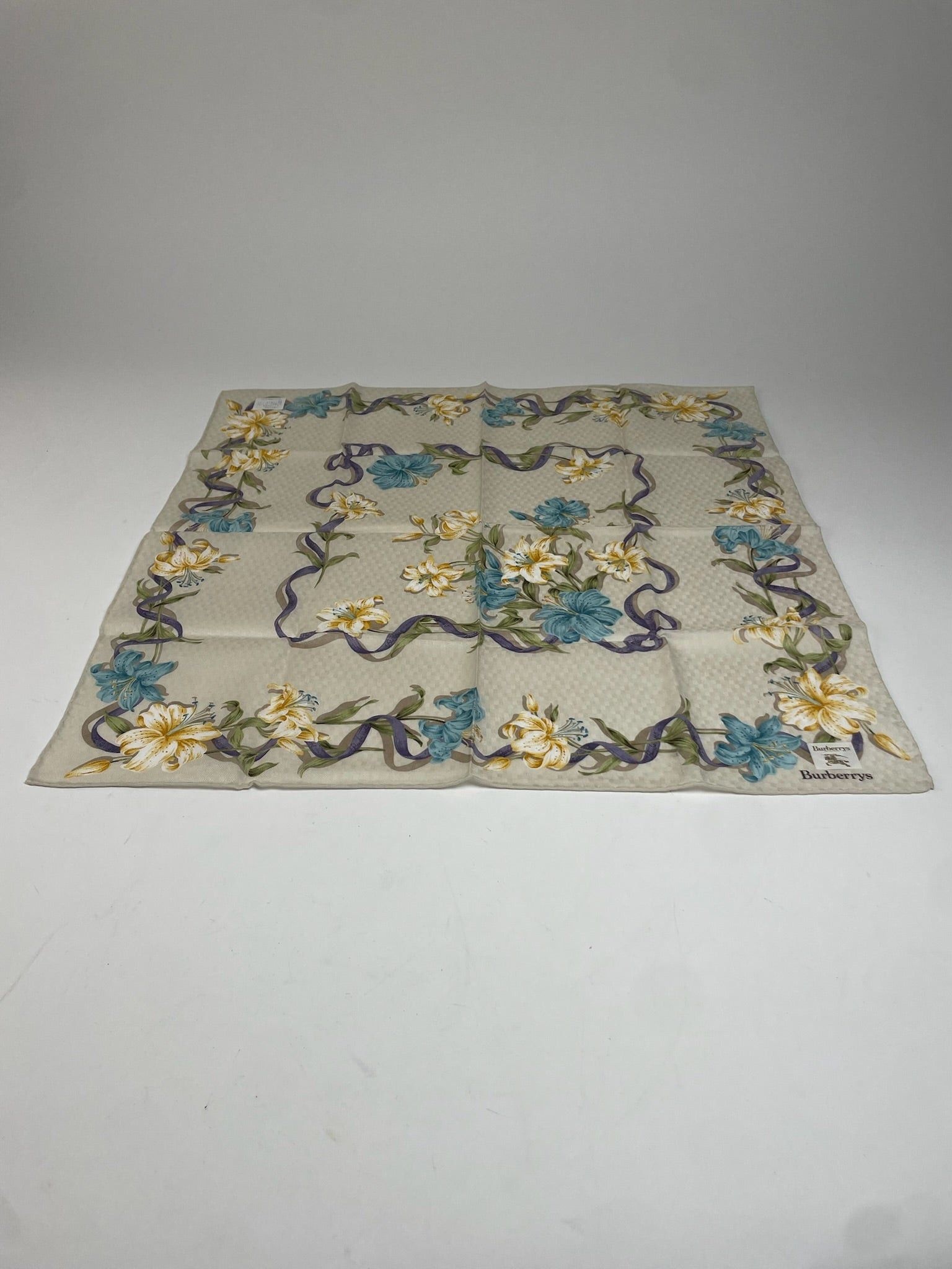 Burberry Vintage Floral Scarf Beige Yellow Blue Size ONE SIZE - 1 Thumbnail