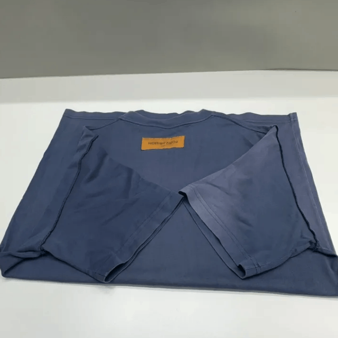 Louis Vuitton Louis Vuitton short-sleeve T-shirt Size US M / EU 48-50 / 2 - 9 Thumbnail