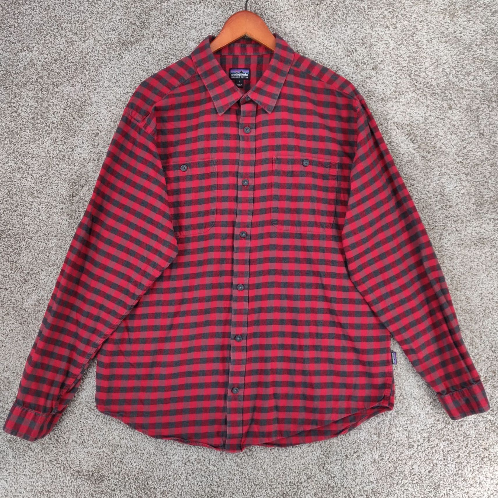 Patagonia Patagonia Shirt Mens L Red Plaid Organic Cotton Long Sleeve Button Size US L / EU 52-54 / 3 - 2 Thumbnail