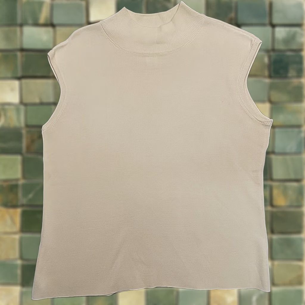 Coldwater Creek Coldwater Creek Top Women L Cream Sleeveless Silk Blend Minimal Capsule Wardrobe Silk Knit Solid Beige Casual Mens Womens Girls Boys Size L / US 10 / IT 46 - 1 Thumbnail