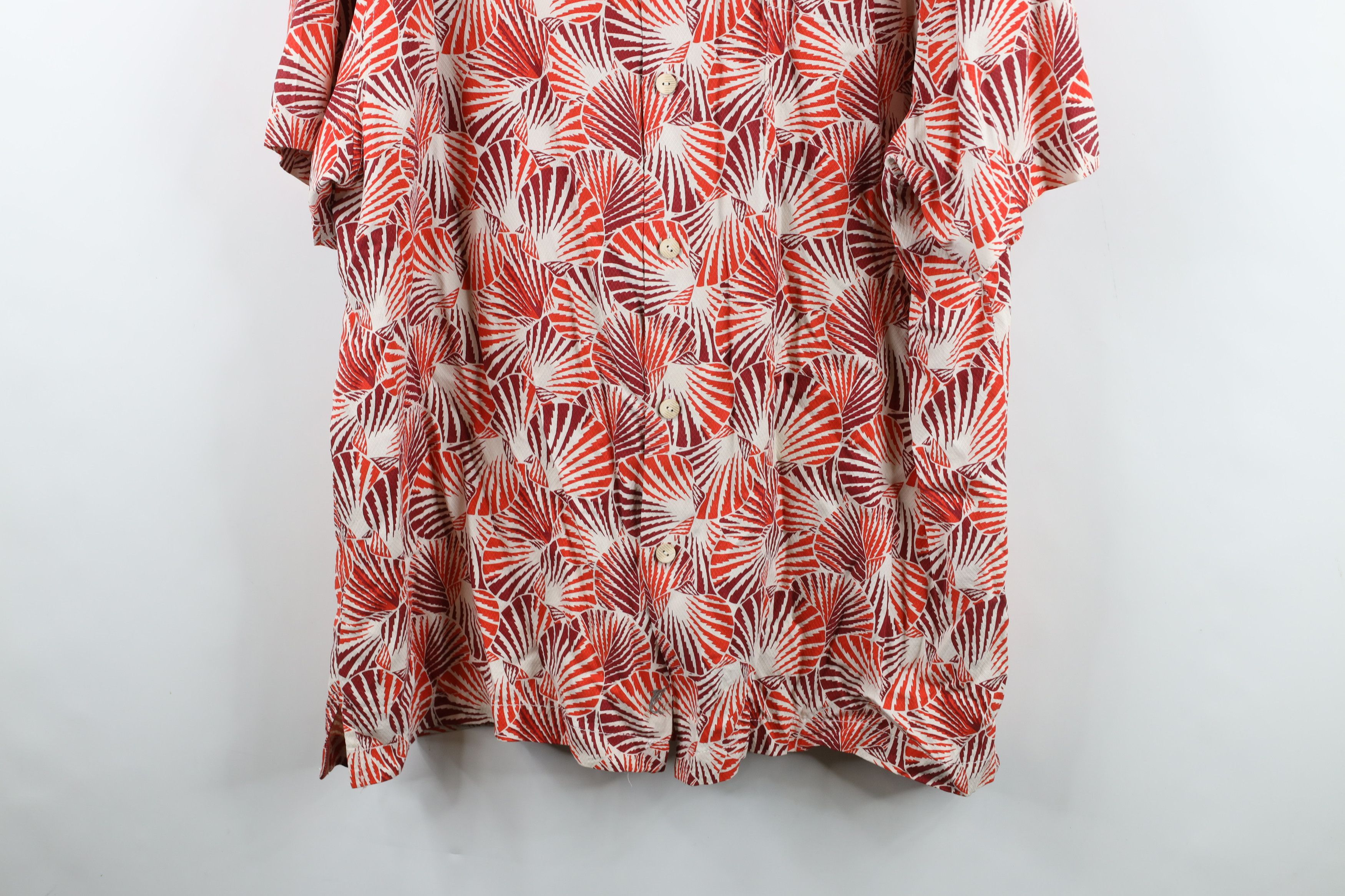 Tommy Bahama Vintage Tommy Bahama Clam Seashell Camp Collar Button Shirt Size US XXL / EU 58 / 5 - 3 Thumbnail