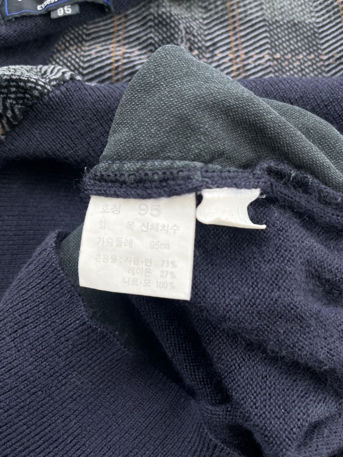 Yves Saint Laurent crazy ysl yvessaintlaurent v neck plaid sweater wool Size US M / EU 48-50 / 2 - 5 Thumbnail