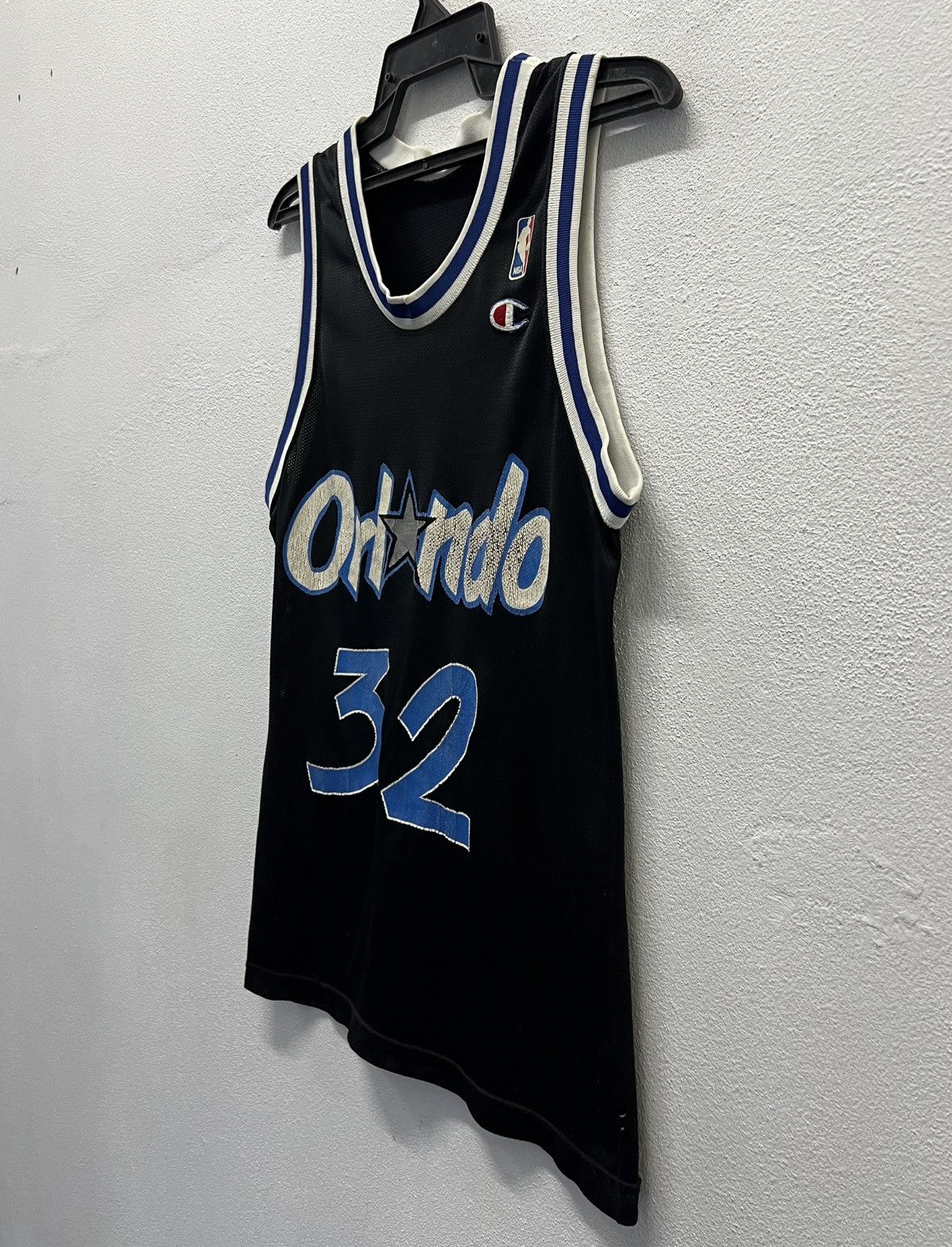 Champion × NBA Vintage Champion NBA Orlando Magic #32 Jersey 90s Shaq Era Size US S / EU 44-46 / 1 - 8 Thumbnail