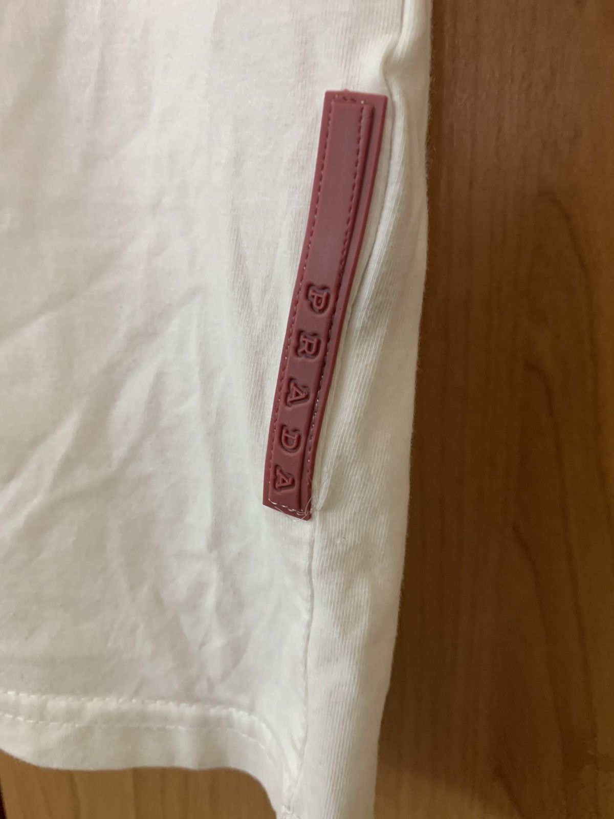 Prada Prada pocket tee shirt Size M / US 6-8 / IT 42-44 - 3 Thumbnail