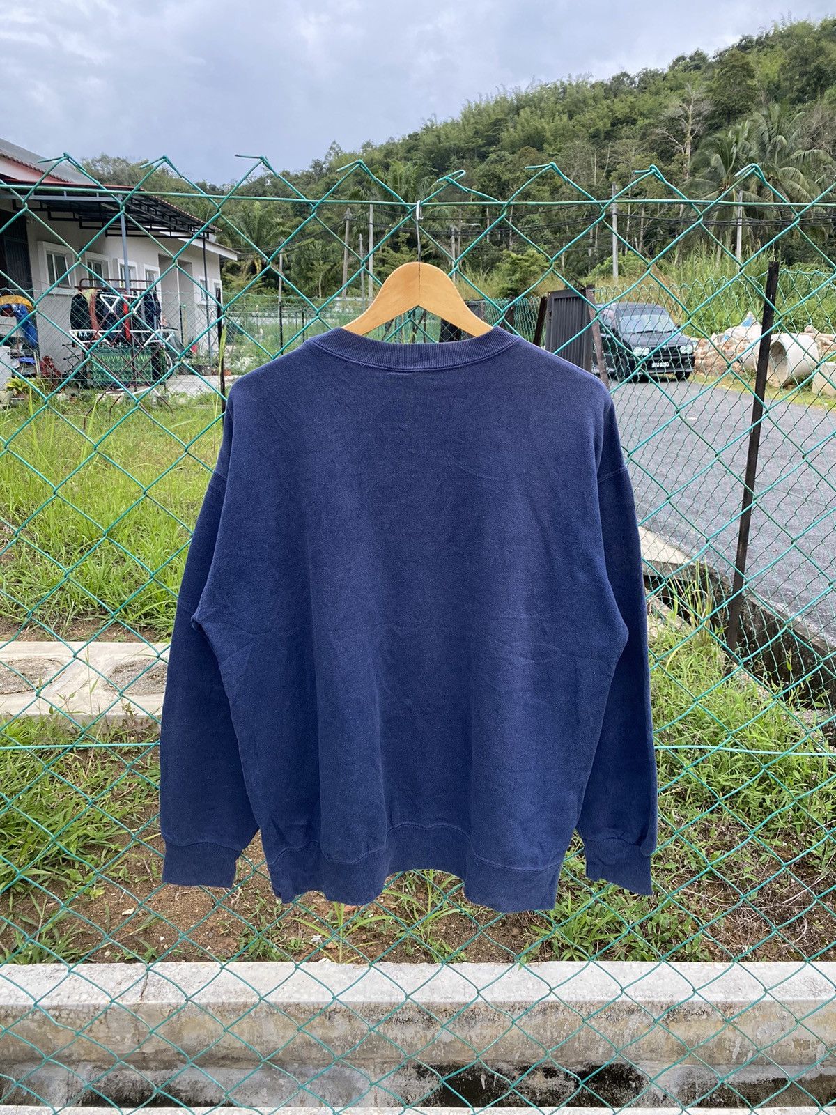 Nutmeg Vintage Nutmeg Mills Dallas Cowboys NFL Sweatshirt Size US L / EU 52-54 / 3 - 2 Thumbnail