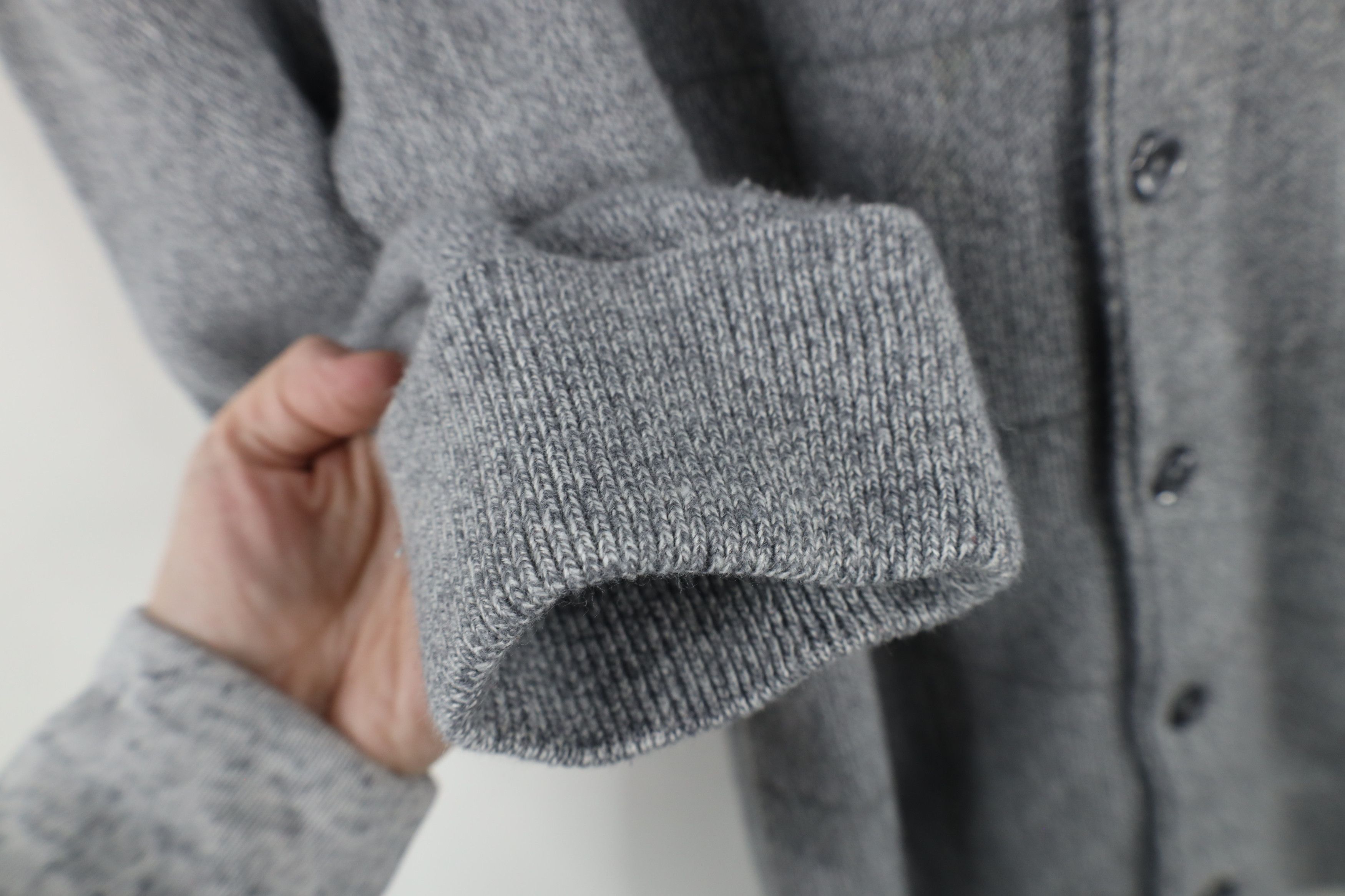 Vintage Vintage 90s Streetwear Knit Button Cardigan Sweater Gray Size US XL / EU 56 / 4 - 5 Thumbnail