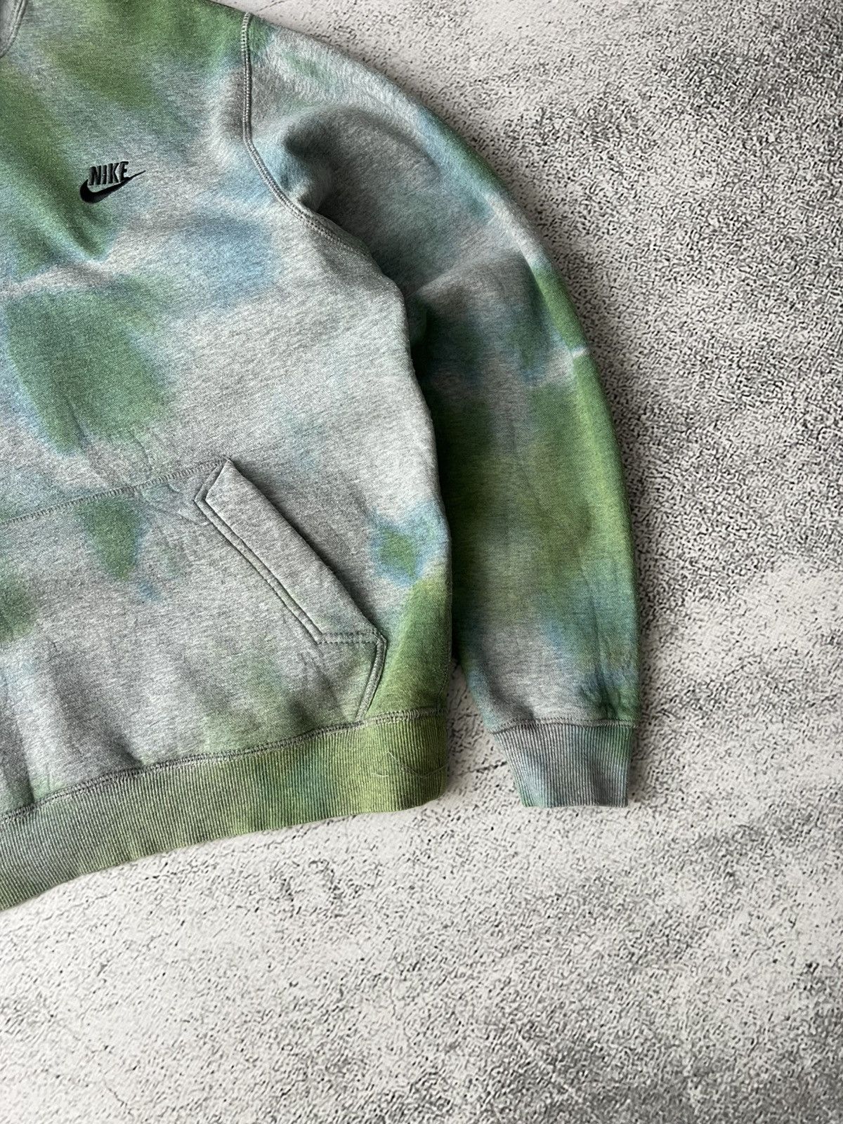 Nike Nike Vintage Tie-Dye Hoodie Green Size M Size US M / EU 48-50 / 2 - 6 Thumbnail