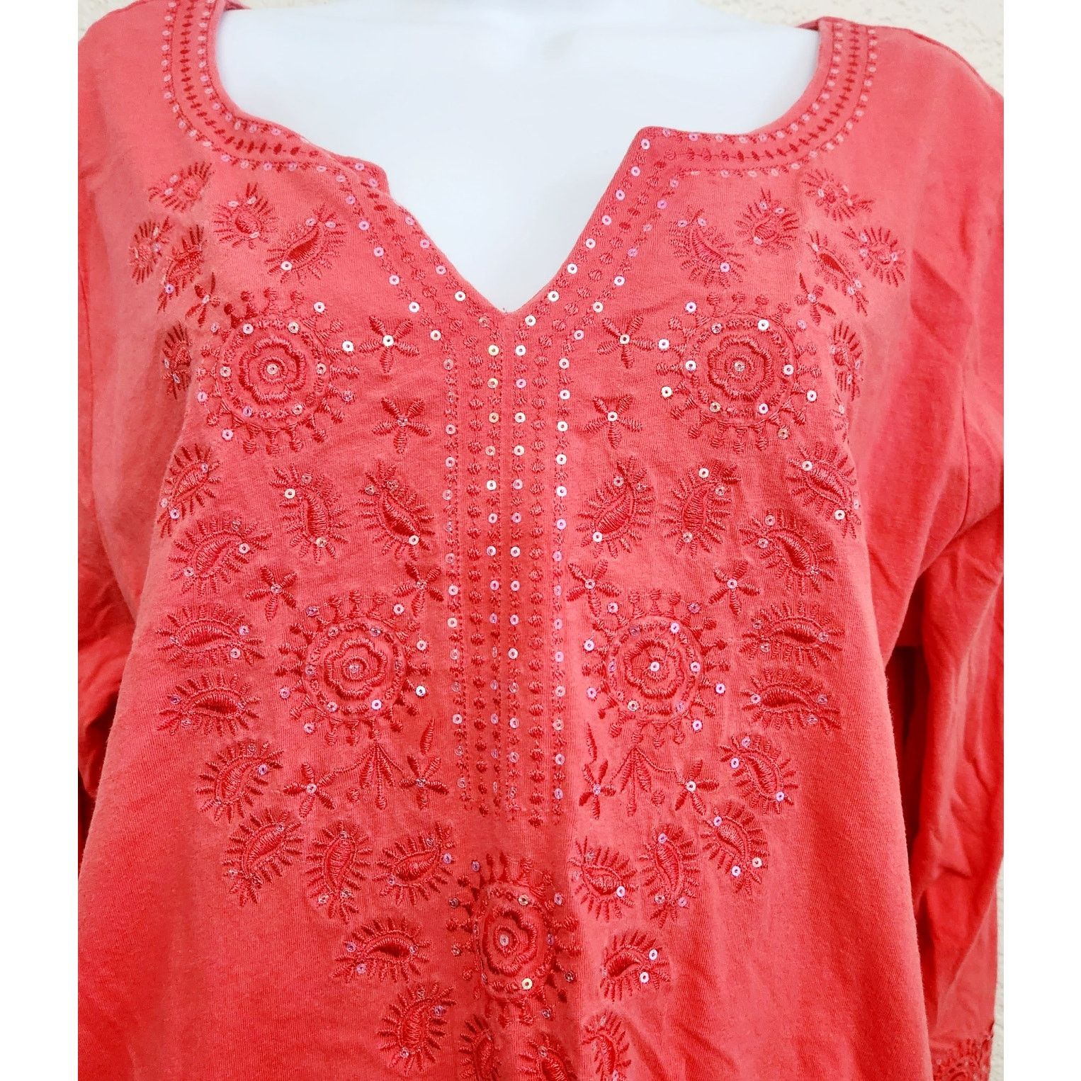 Other Laura Scott Pink Orange Embroidered Sequin V Neck Top 1X Size XXL / US 16-18 / IT 52-54 - 2 Thumbnail