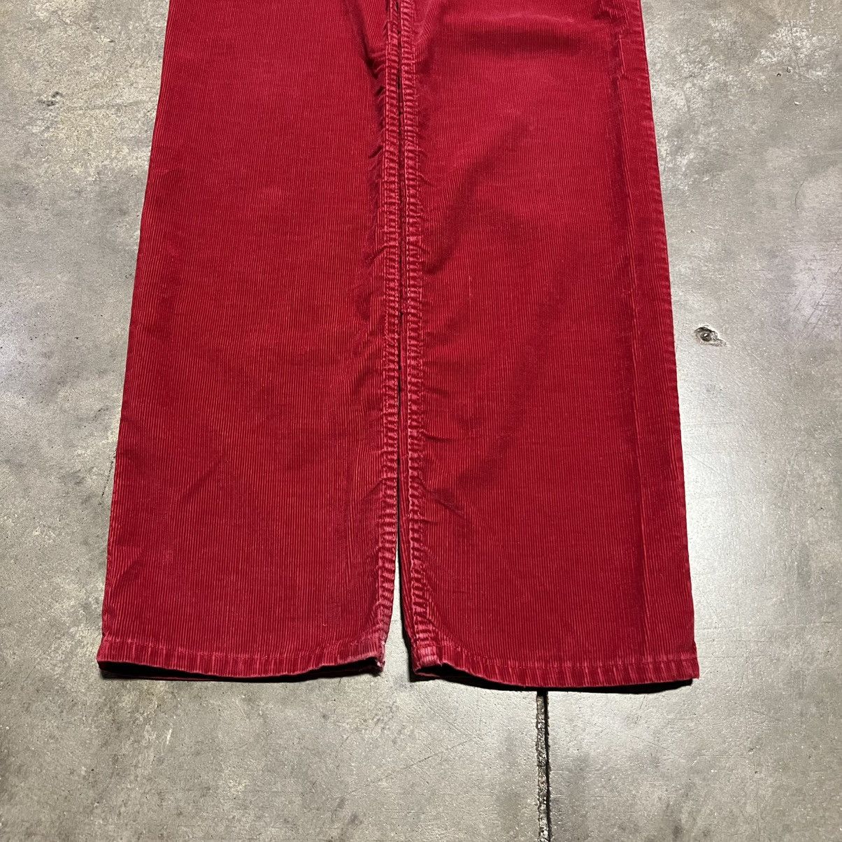 Levi's Vintage 70s Levi’s Red Corduroy Pants Straight Western USA Size US 27 - 7 Thumbnail