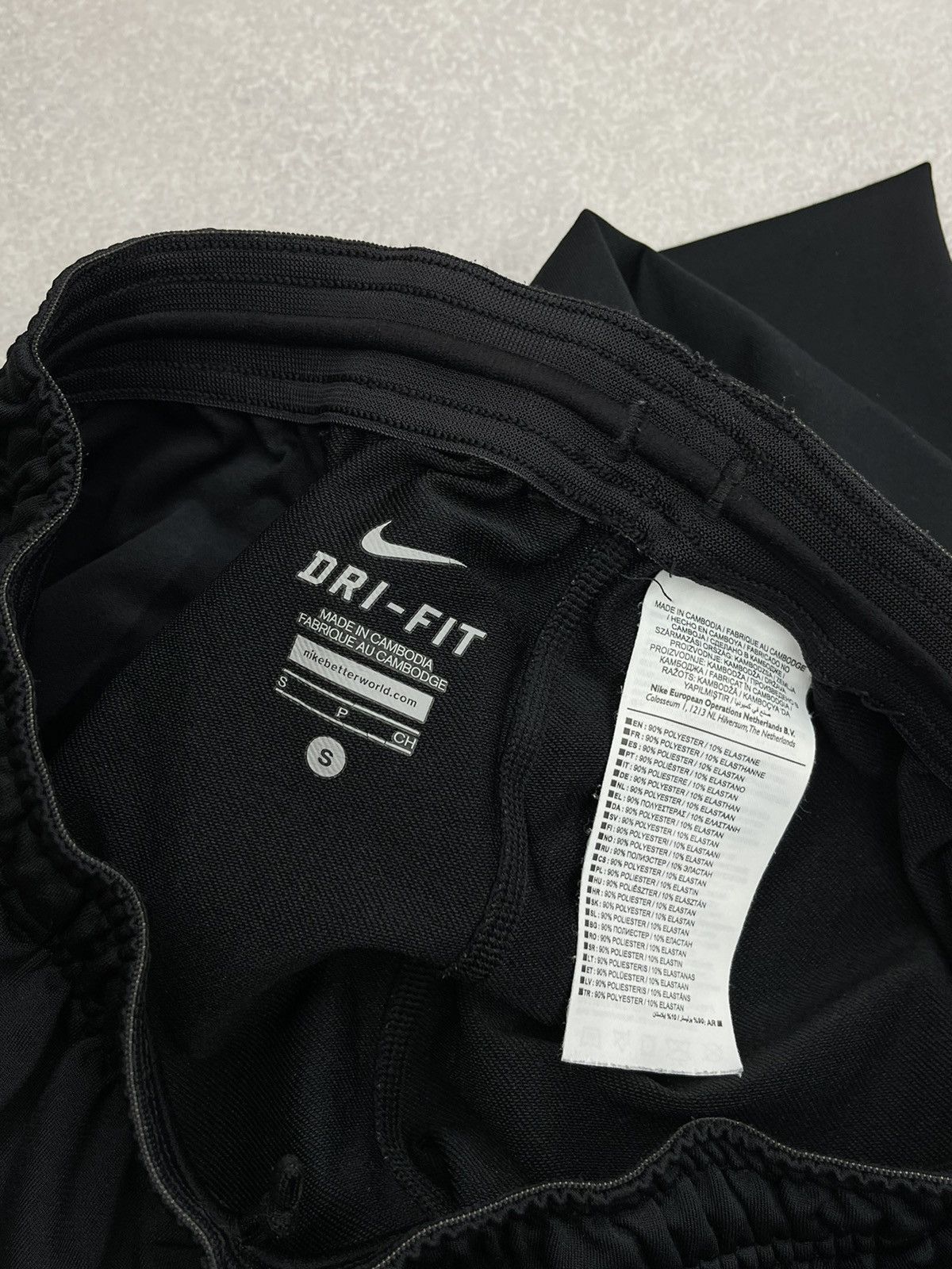 Nike Mens Nike Dri Fit Running Black Sweatpants Drill Y2K ACG TN Size US 30 / EU 46 - 7 Thumbnail