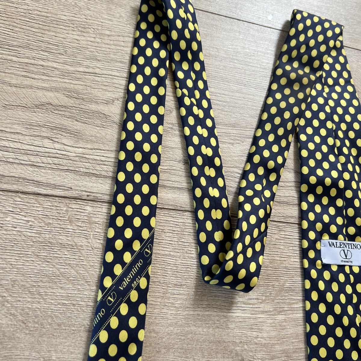 Valentino Valentino Silk Tie 90s Monogram Cravatca Y2K Calssic Casual Size ONE SIZE - 7 Thumbnail