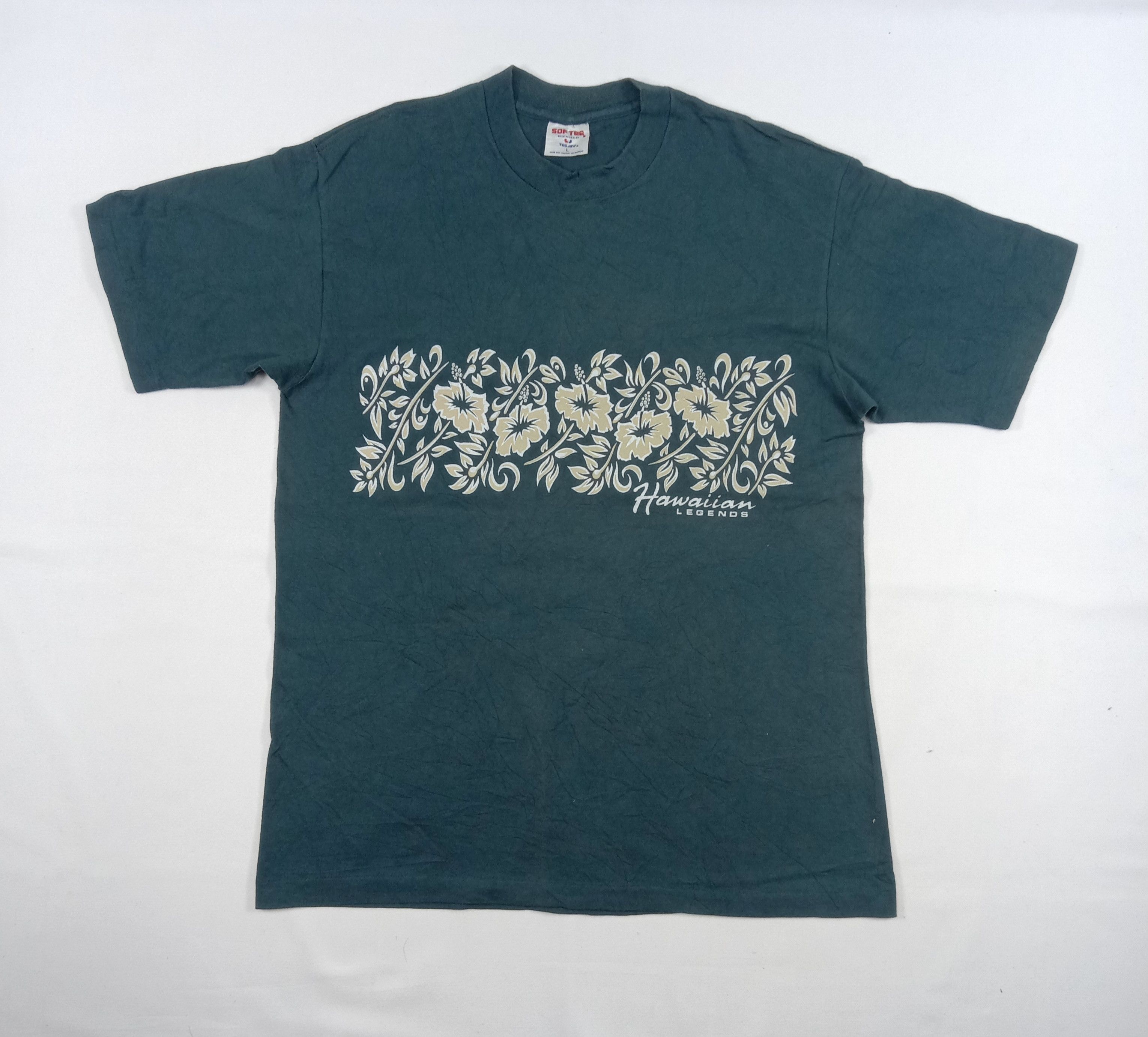 Vintage Vintage Hawaiian Legends T Shirt Size US L / EU 52-54 / 3 - 1 Thumbnail