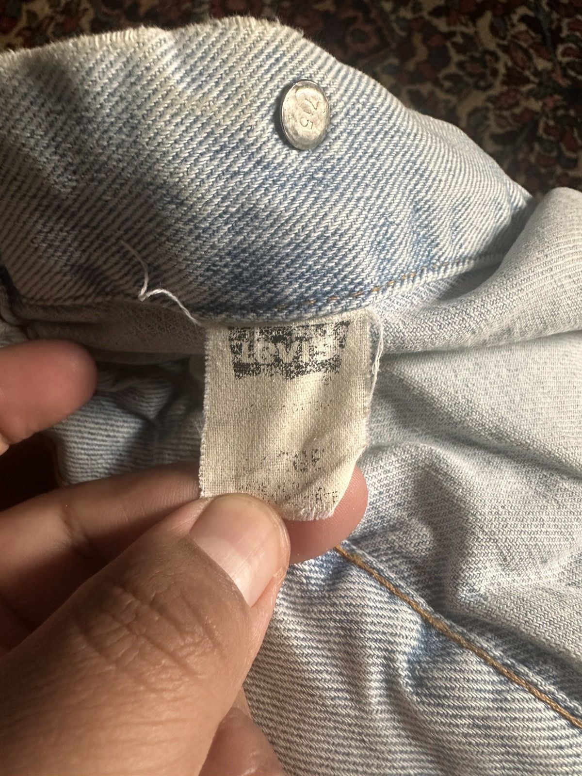 Levi's Vintage Clothing Vintage Levi’s 70507 Light Wash Denim Jacket (Relaxed Fit) Size US L / EU 52-54 / 3 - 5 Thumbnail