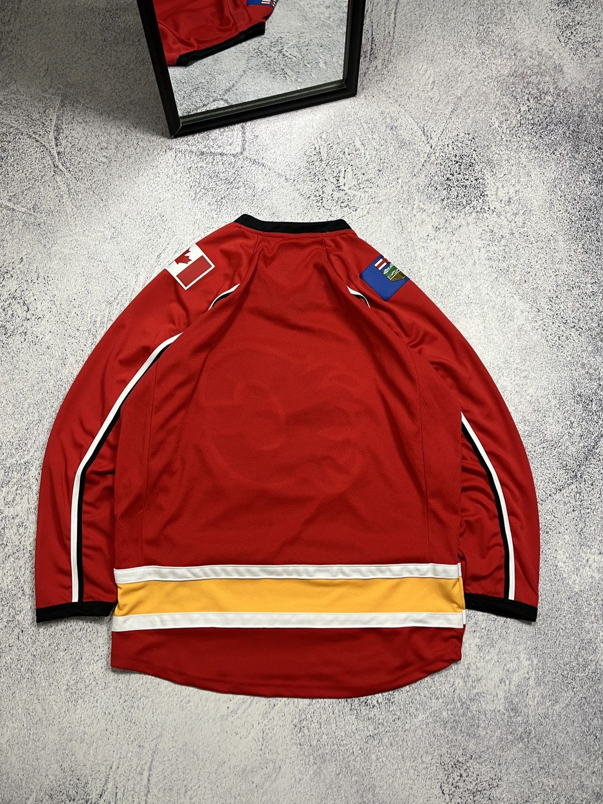 NHL NHL Calgary Flames Hockey Jersey Big Logo Longsleeve Rare Size US M / EU 48-50 / 2 - 13 Thumbnail