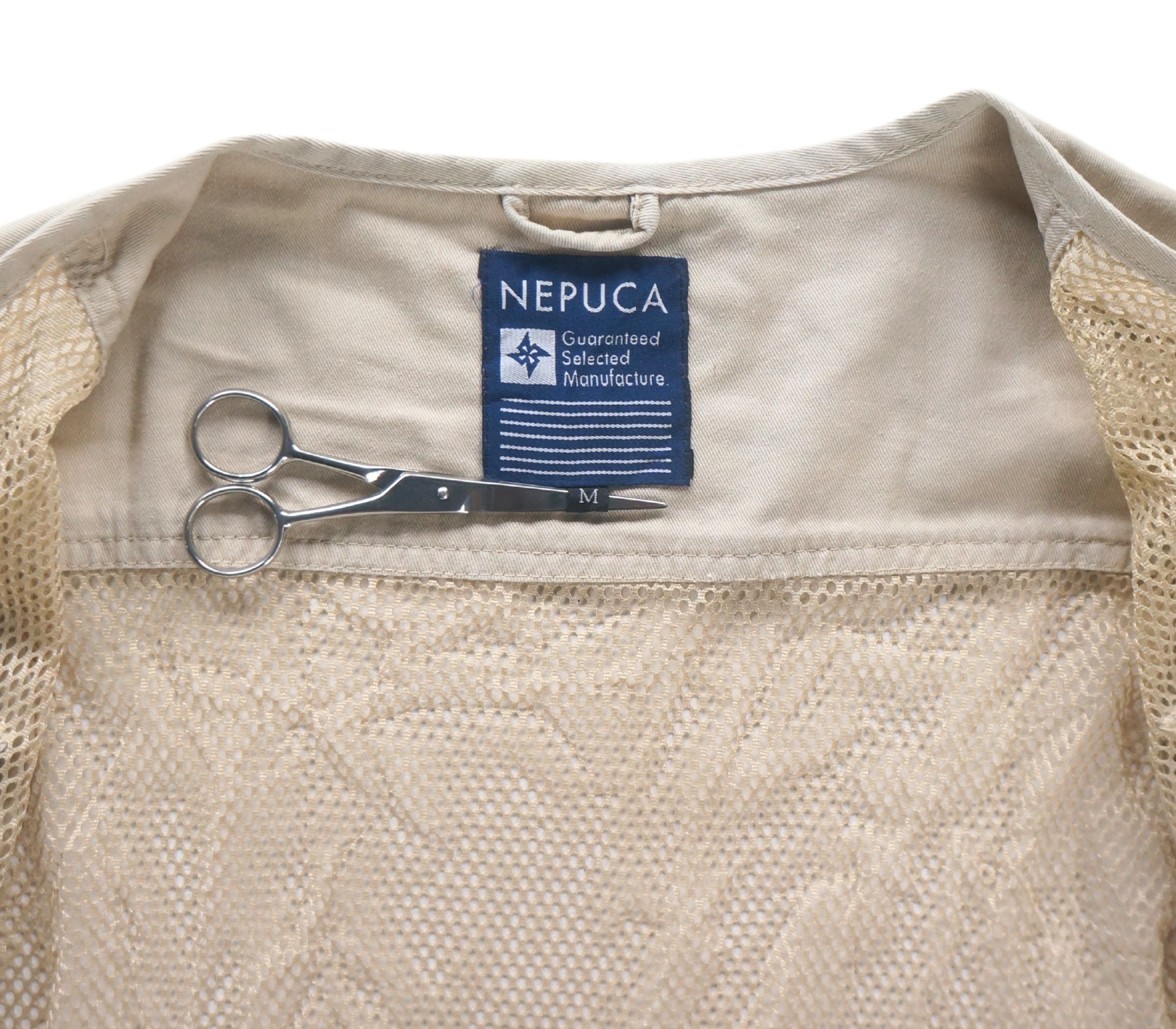 Japanese Brand Nepuca Multi-Pockets Beige Mesh Vest Size US M / EU 48-50 / 2 - 7 Thumbnail