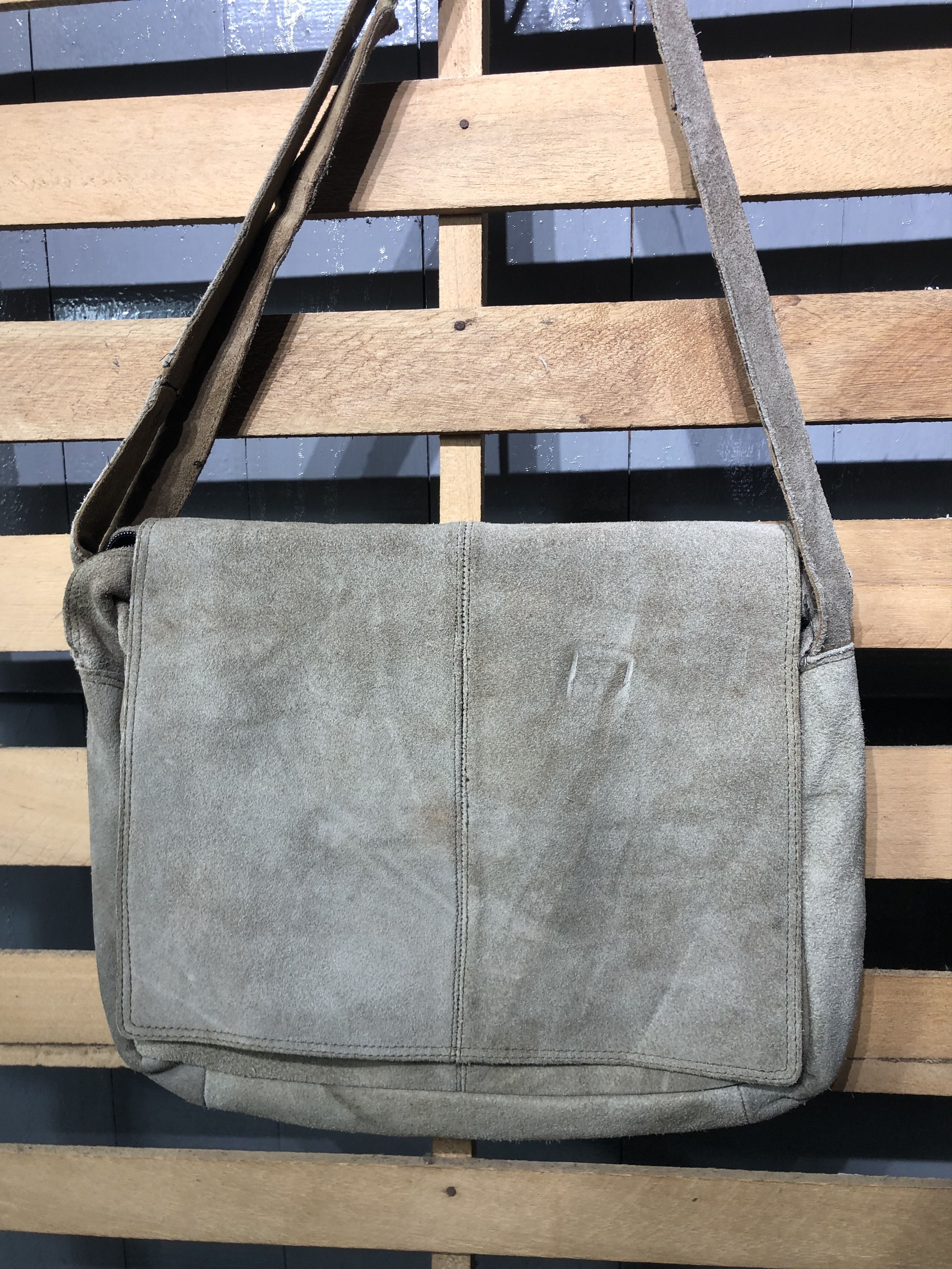 Leather Japanese Fashion Leather Style Messenger Bag Size ONE SIZE - 4 Thumbnail