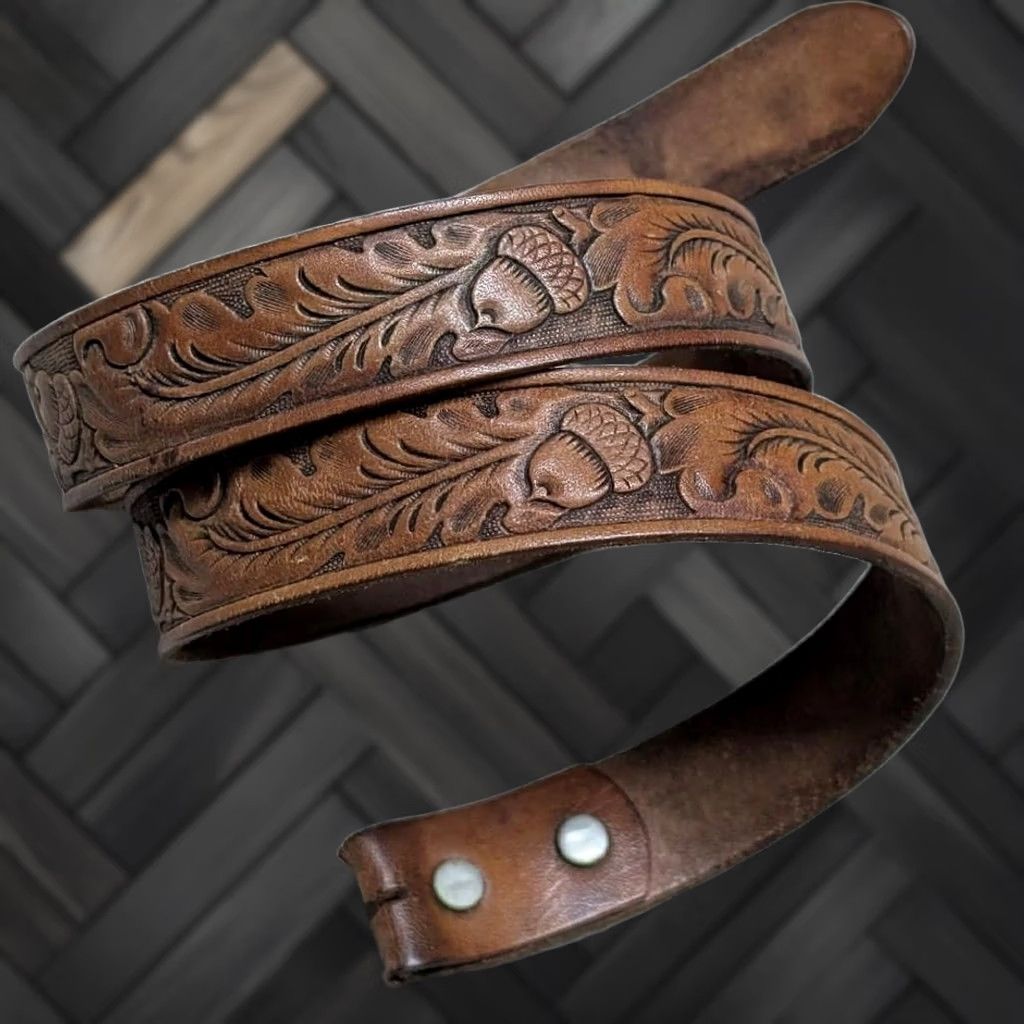 Vintage VINTAGE Acorn Western Belt - Acorn Pattern Buckle Cowhide Leather 34 Men Belt Size 34 - 1 Thumbnail