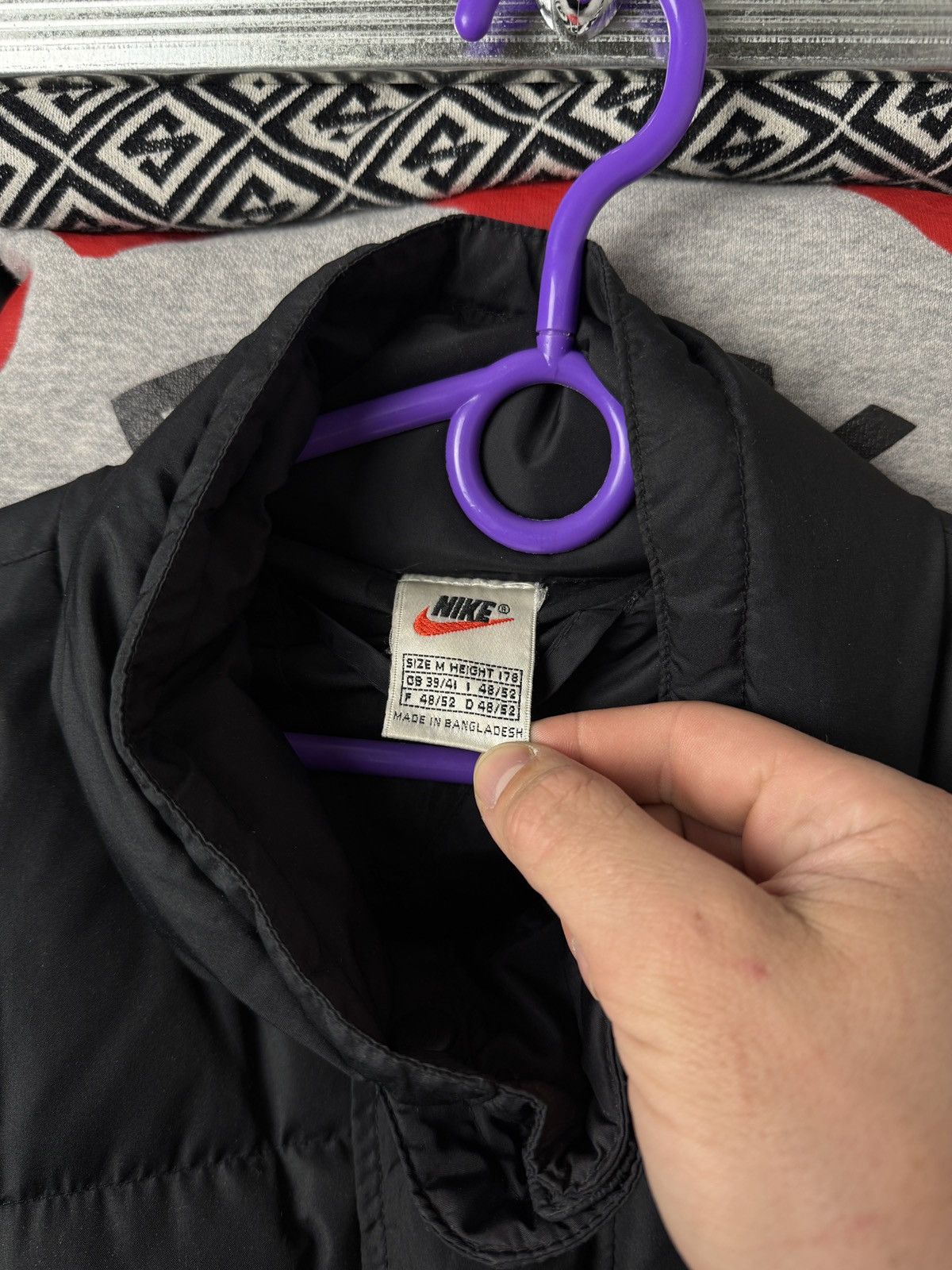 Nike Nike Vintage Puffer Jacket Y2K Big Logo Outdoor Jacket Size US M / EU 48-50 / 2 - 19 Thumbnail