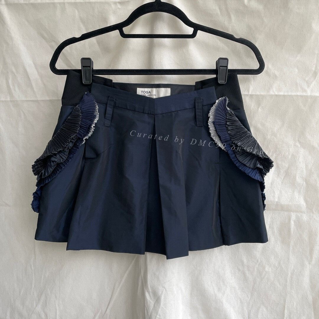 Toga Pulla Toga Archives Iridescent Lace Mini Skirt Size 36" / US 14 / IT 50 - 1 Thumbnail
