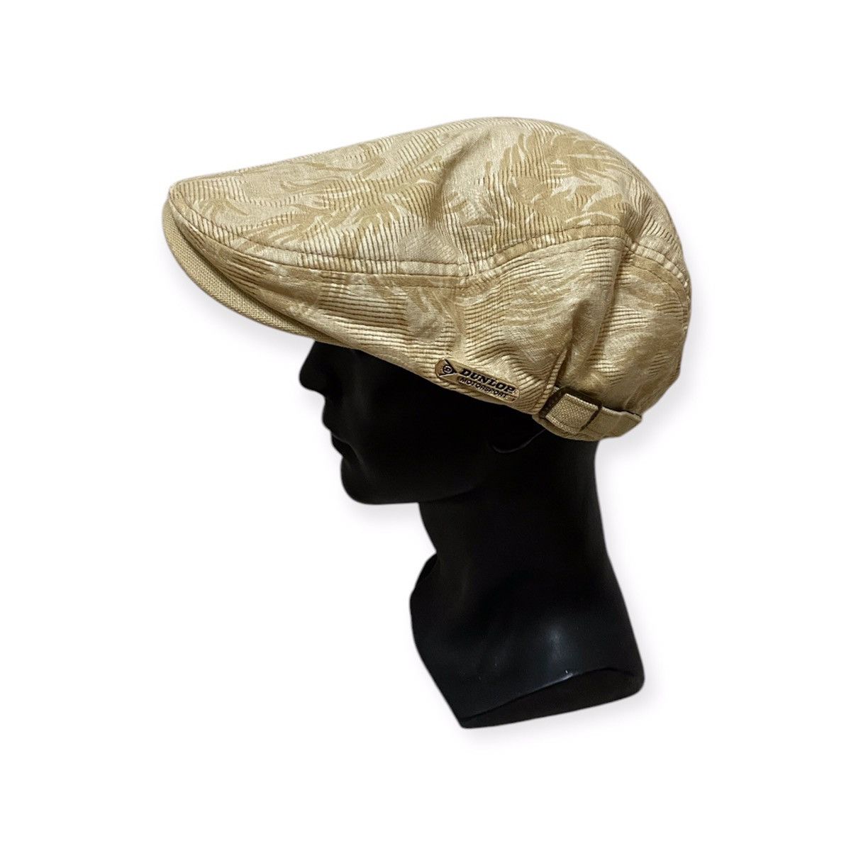 Dunlop × Vintage Vintage Dunlop Hawaii Design Corduroy Beret Hat Size ONE SIZE - 1 Thumbnail