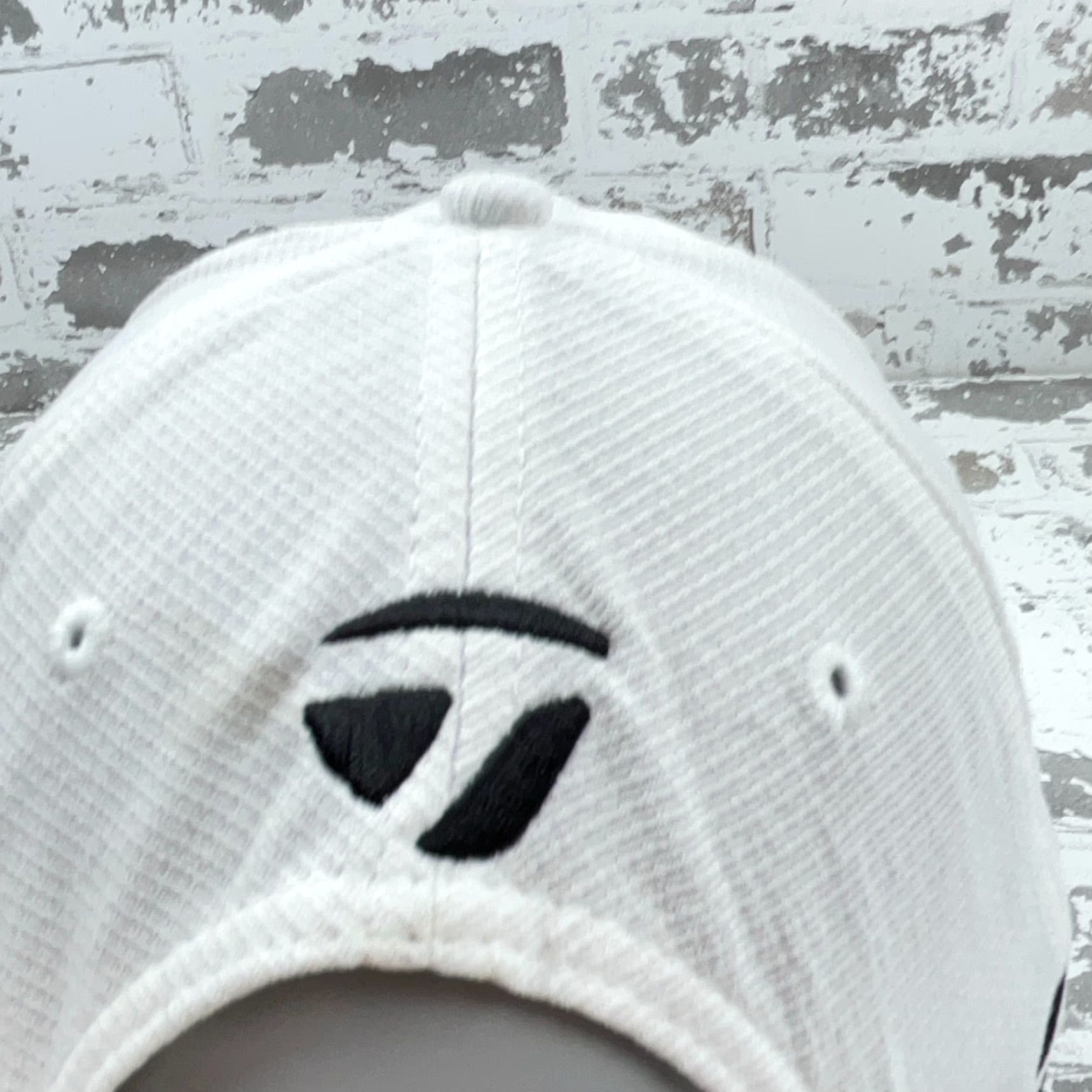 TaylorMade TaylorMade Hat Cap White Golf Tour Performance R11 Strap Back Dad Baseball Cap Mens One Size Size ONE SIZE - 6 Thumbnail