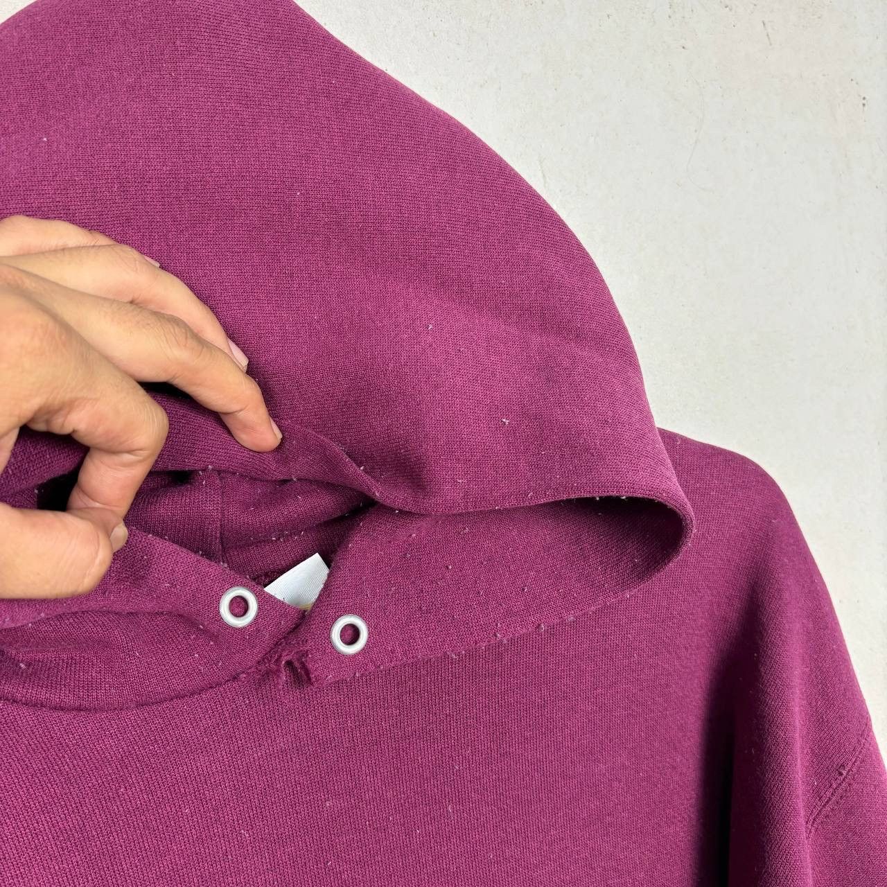 Russell Athletic Thrashed 80s Discus Athletic Burgundy Hoodie L USA Blank Size US L / EU 52-54 / 3 - 9 Thumbnail
