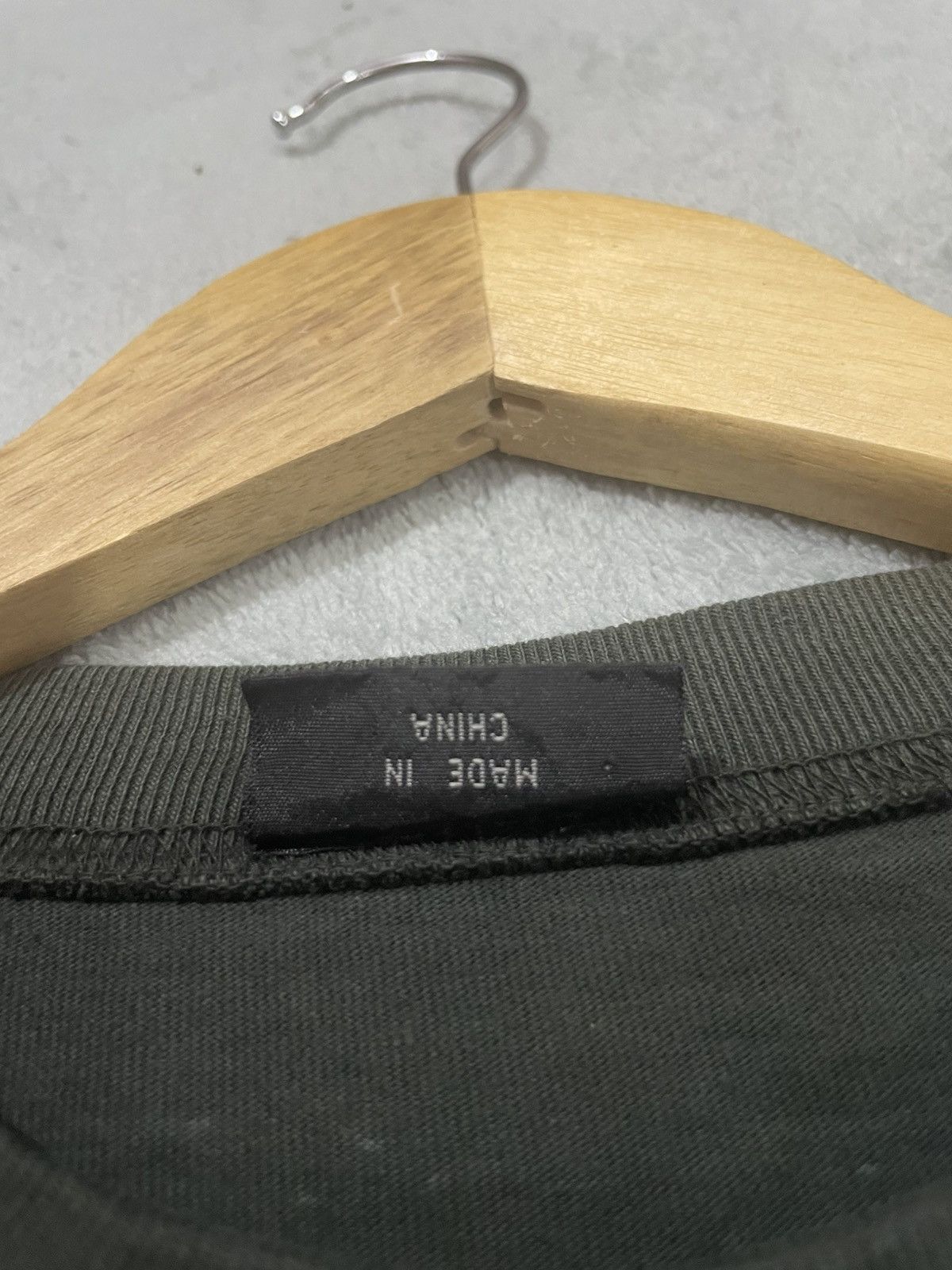 Hall Of Fame The Separate Dragon which keep flying Longsleve Tshirt faded Size US M / EU 48-50 / 2 - 6 Thumbnail