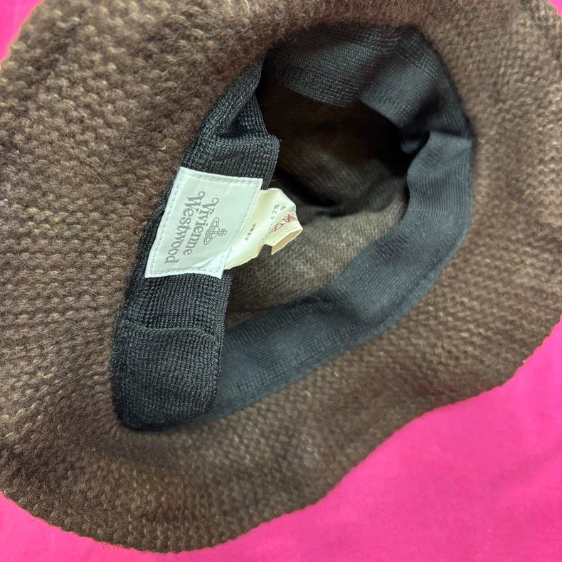 Vivienne Westwood Vivienne Westwood Pink woolen yarn woven Saturn hat Size ONE SIZE - 3 Thumbnail