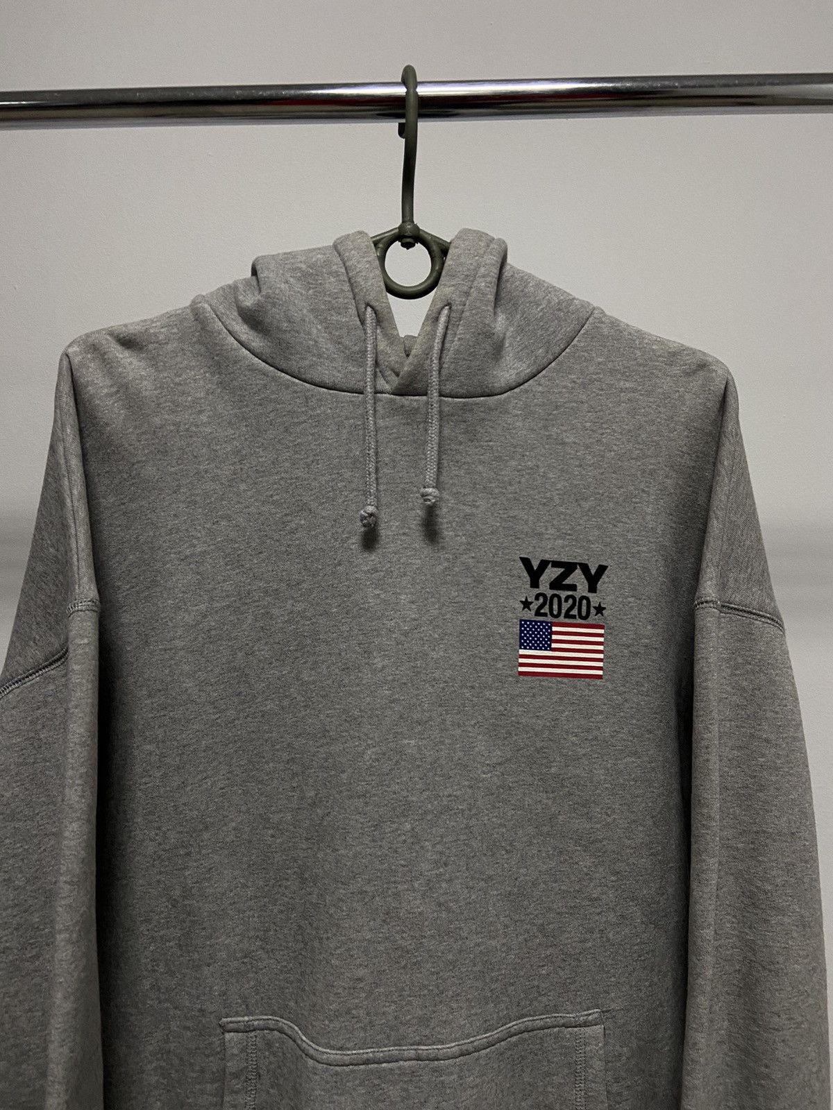Kanye West × Vintage × Yeezy Yzy 2020 big USA 🇺🇸 flag kreem Yeezy hoodie Logo Vintage Size US S / EU 44-46 / 1 - 3 Thumbnail