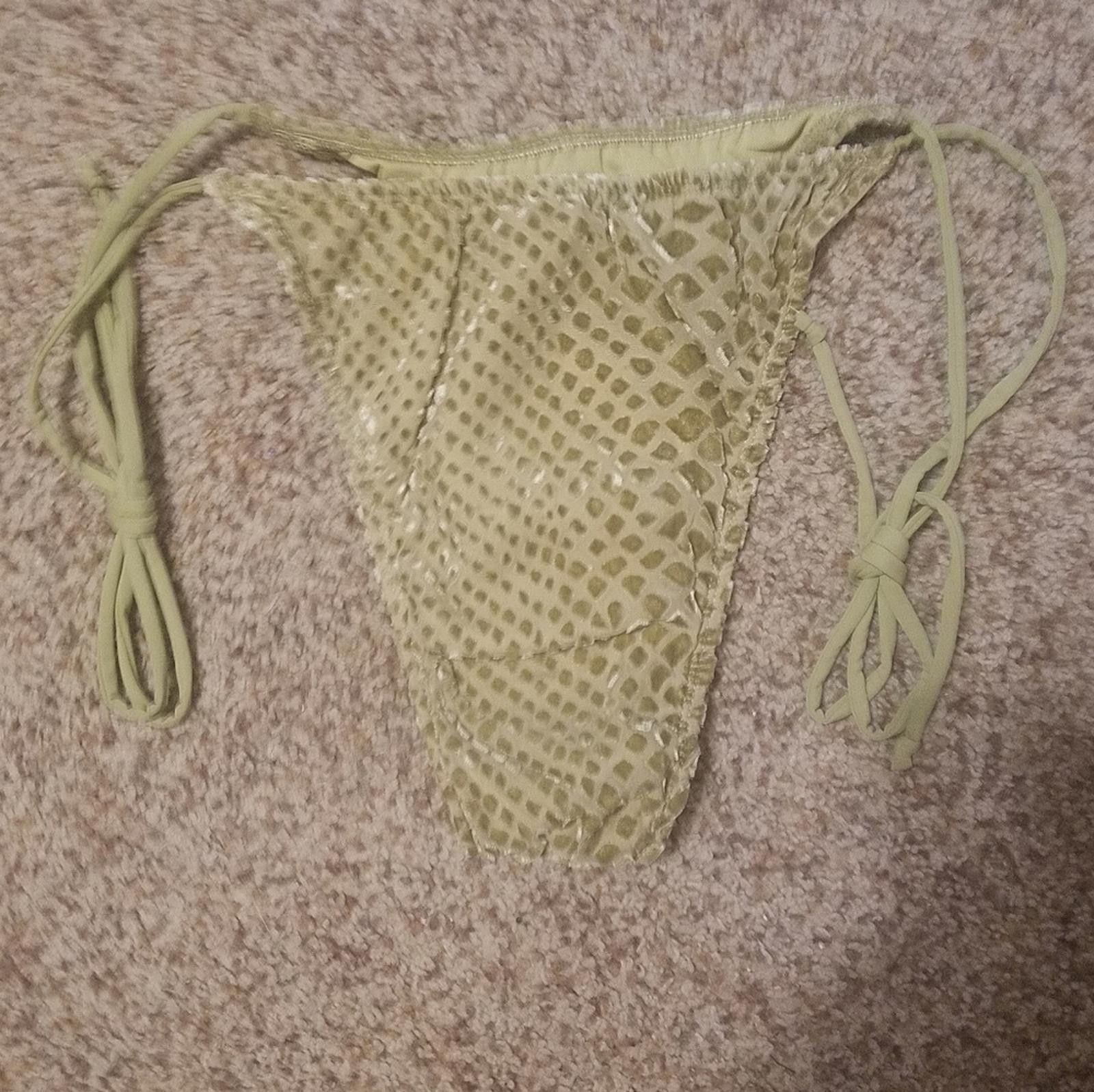 Designer NWT PrettyLittleThing Devore Tie Side Bikini Bottom Size 8 Size ONE SIZE - 2 Thumbnail