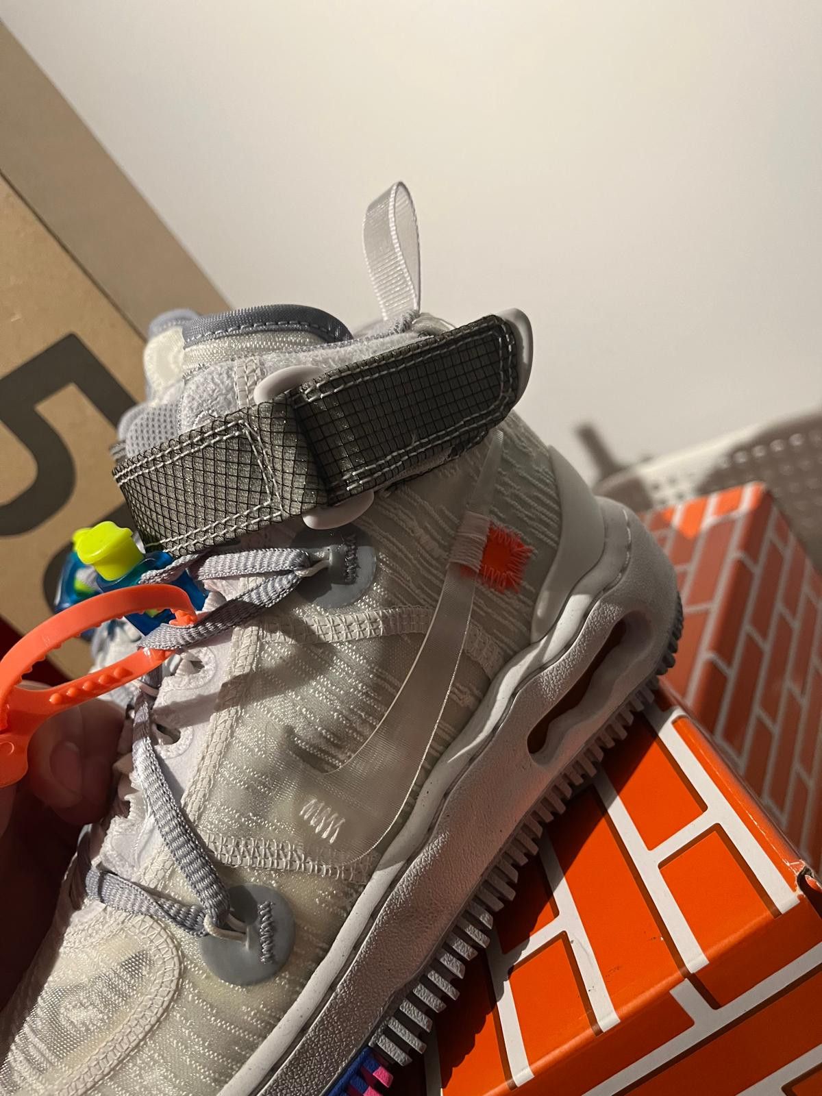 Nike × Off-White Nike Air Force 1 Mid Off-White 36 Size US 5 / IT 35 - 4 Thumbnail