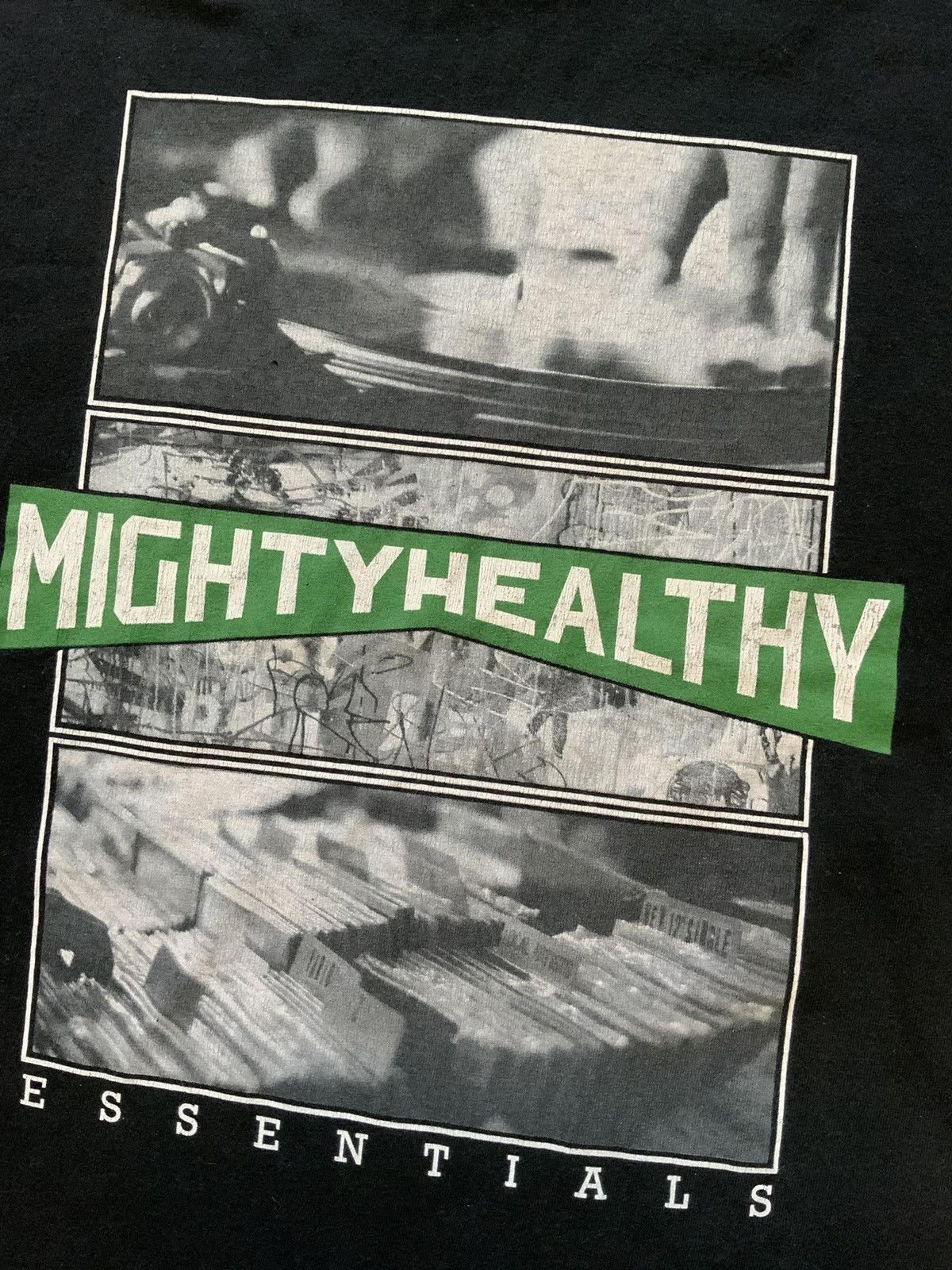 Mighty Healthy Mighty Healthy DJ Vinyl Graffiti Skateboard T-Shirt Size US L / EU 52-54 / 3 - 6 Thumbnail