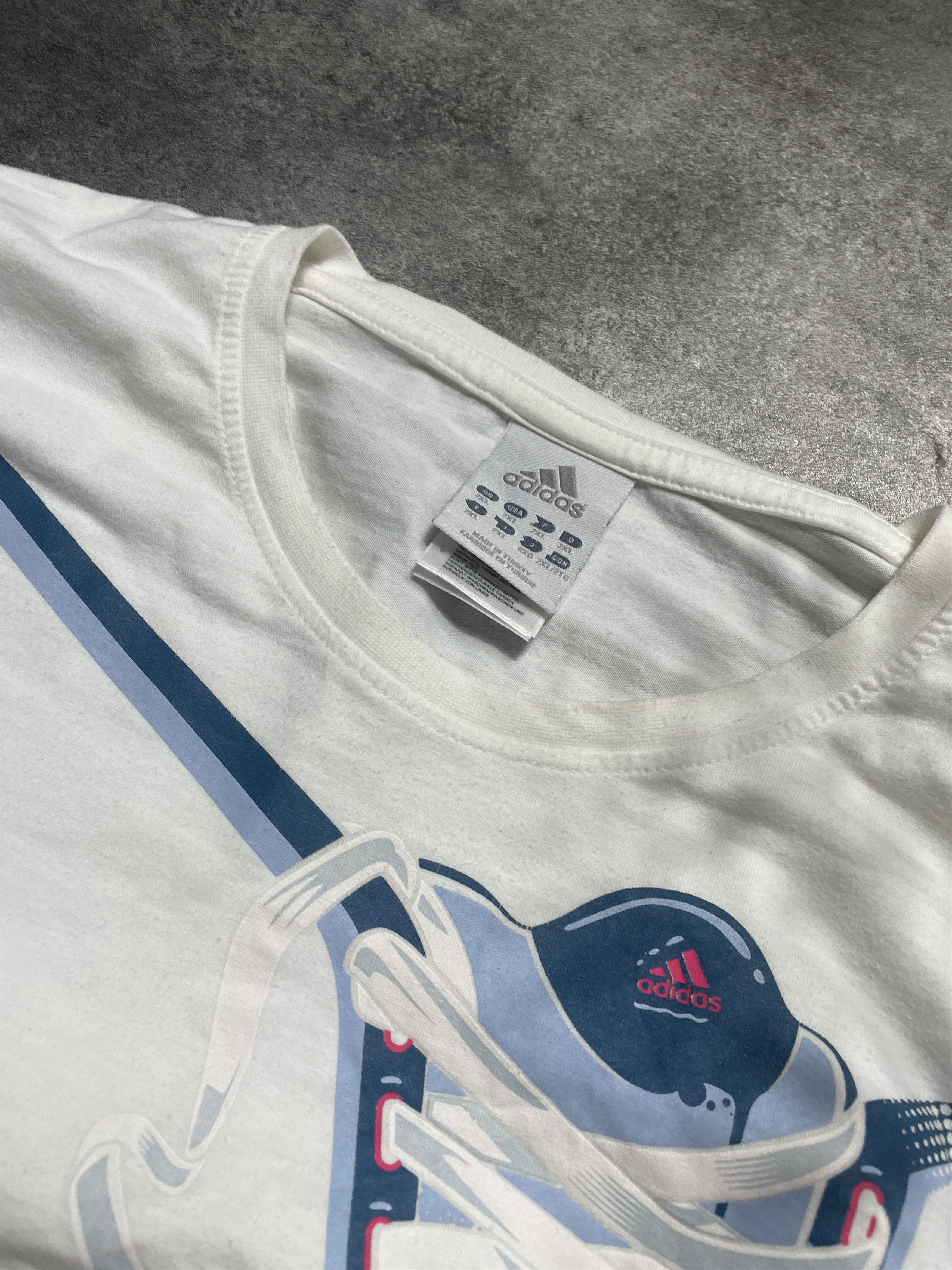 Adidas ❗️RARE❗️Adidas Vintage Y2K T-Shirt Shoes Sneakers Size US XXL / EU 58 / 5 - 12 Thumbnail