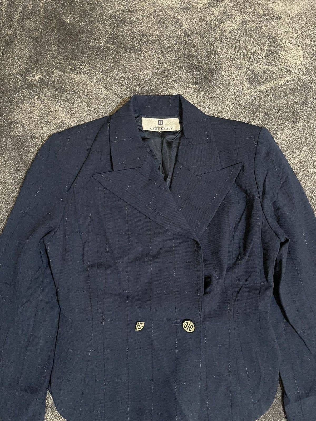 Givenchy × Vintage Vintage Givenchy Boutique Blazers Size XS / US 0-2 / IT 36-38 - 3 Thumbnail