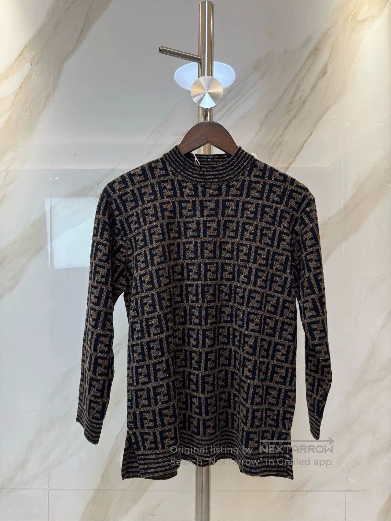 Fendi Fendi Vintage Logo Print Long Sleeve Sweater. Size US XS / EU 42 / 0 - 1 Thumbnail