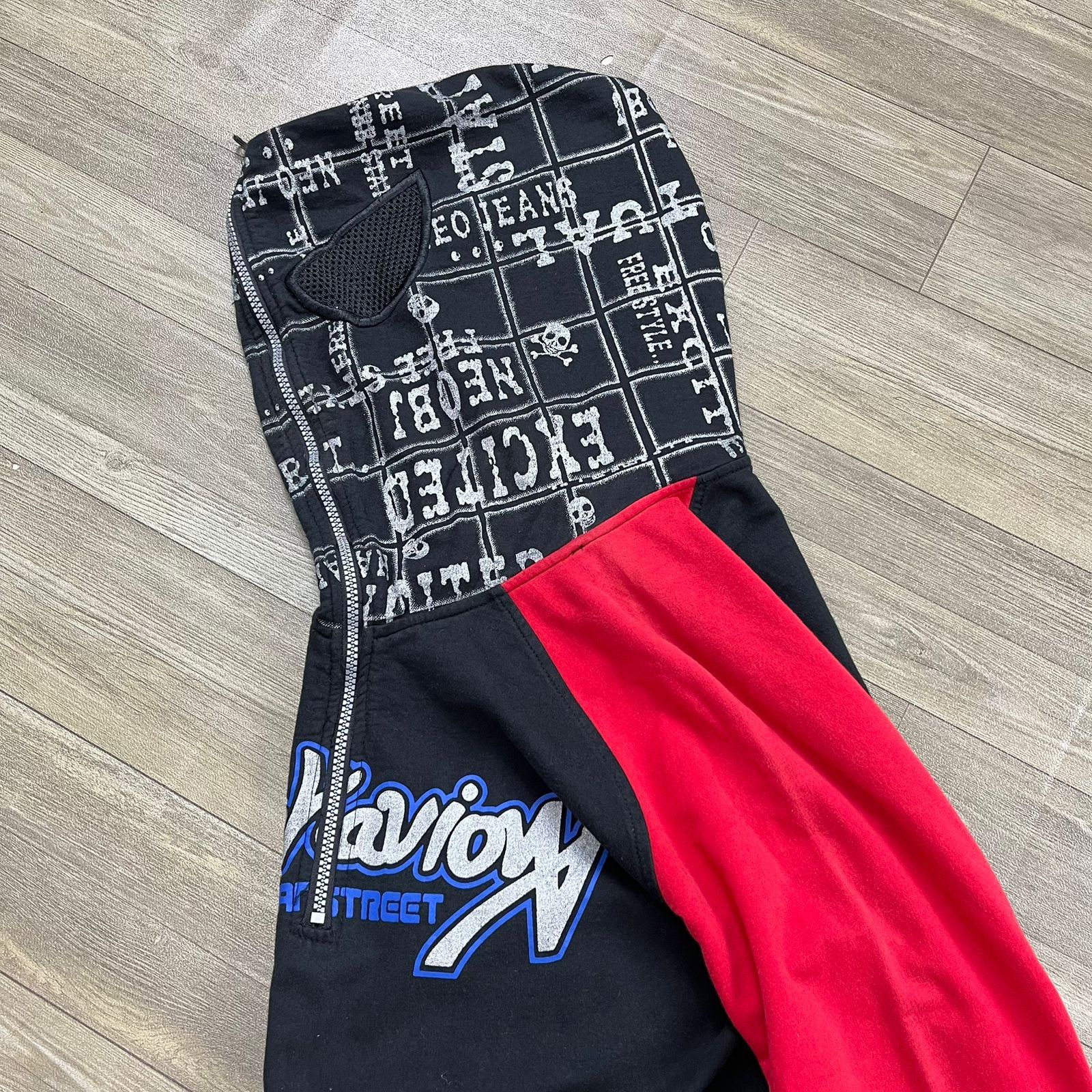 Japanese Brand 2000s Behaviour Urban Street Full Mask Half Zip Hoodie Y2K Size US M / EU 48-50 / 2 - 5 Thumbnail