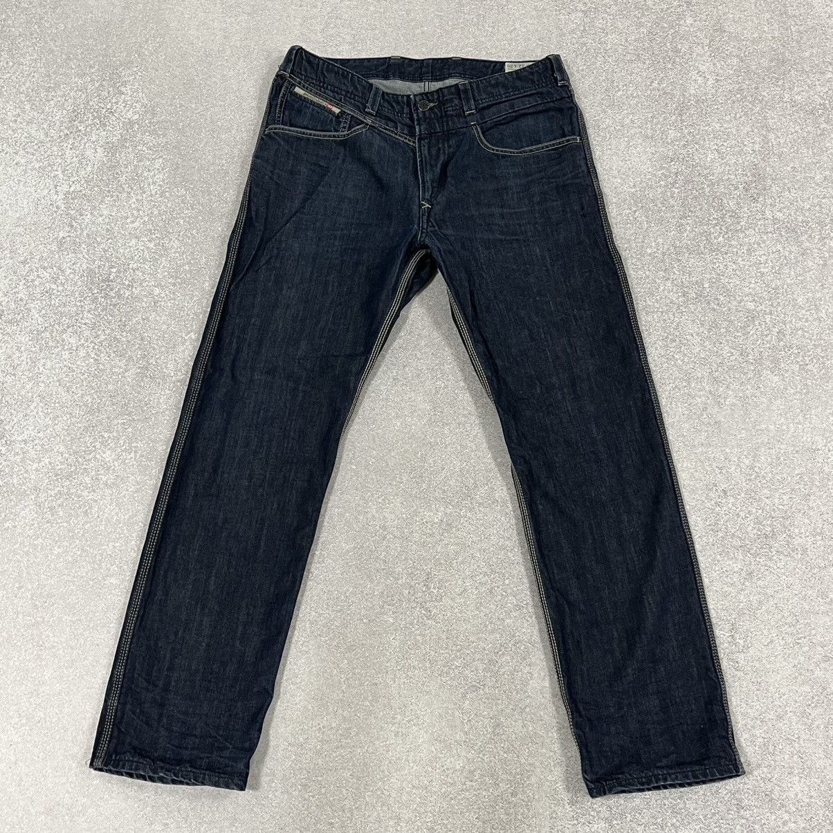 Diesel Diesel Fraceex Denim jeans Dark wash straight regular leg Size US 32 / EU 48 - 1 Thumbnail