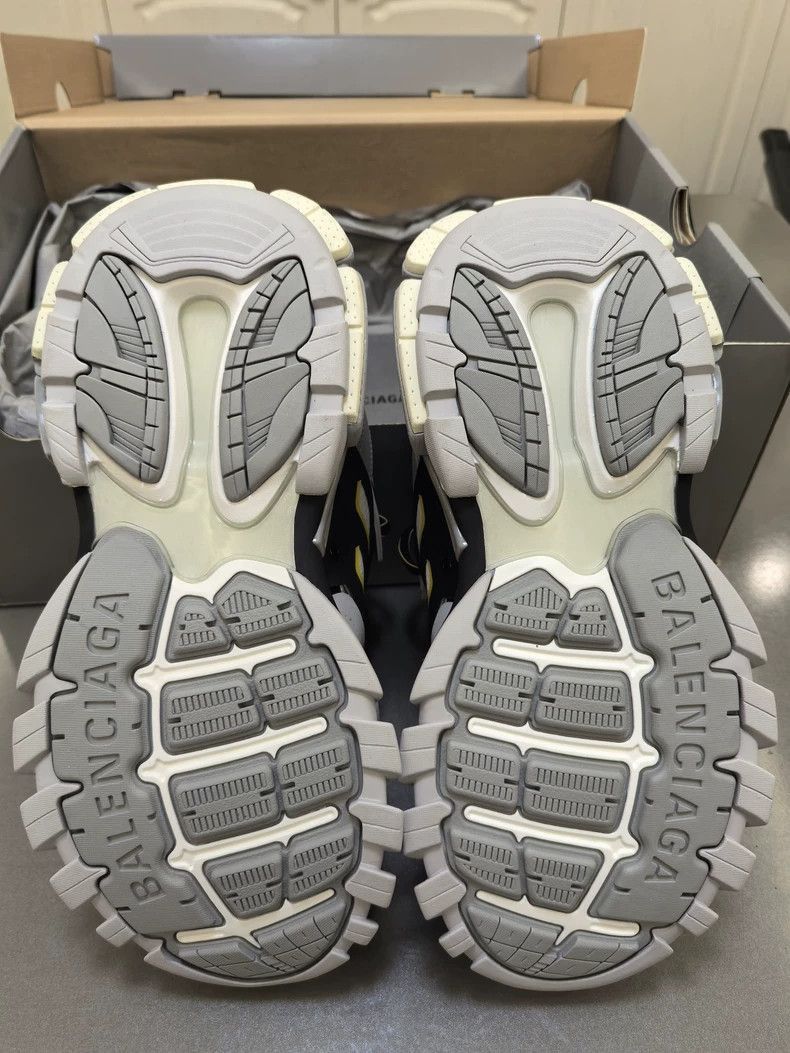 Balenciaga Balenciaga Track Sneakers Size 40 Perfect Condition-2506 Size US 8.5 / EU 41-42 - 7 Thumbnail