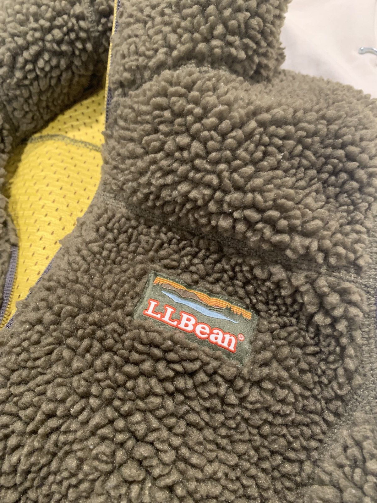 L.L. Bean 90”s LL Bean Green Vest Deep Pile Sherpa Fleece Full Zip Size US S / EU 44-46 / 1 - 9 Thumbnail