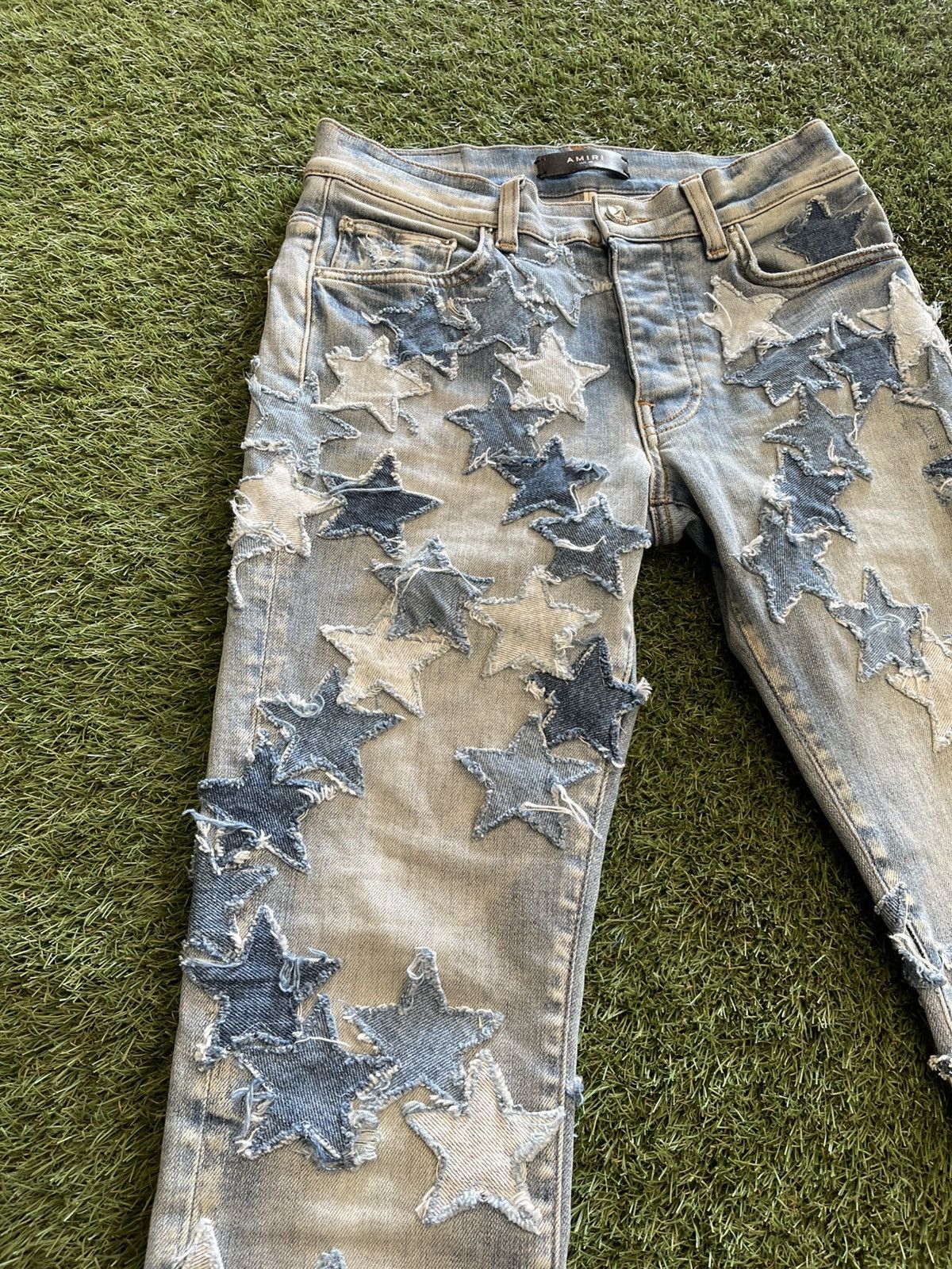 Amiri Size 28 - Amiri Chemist Denim Stars Skinny Jeans Very Rare Size US 28 / EU 44 - 2 Thumbnail