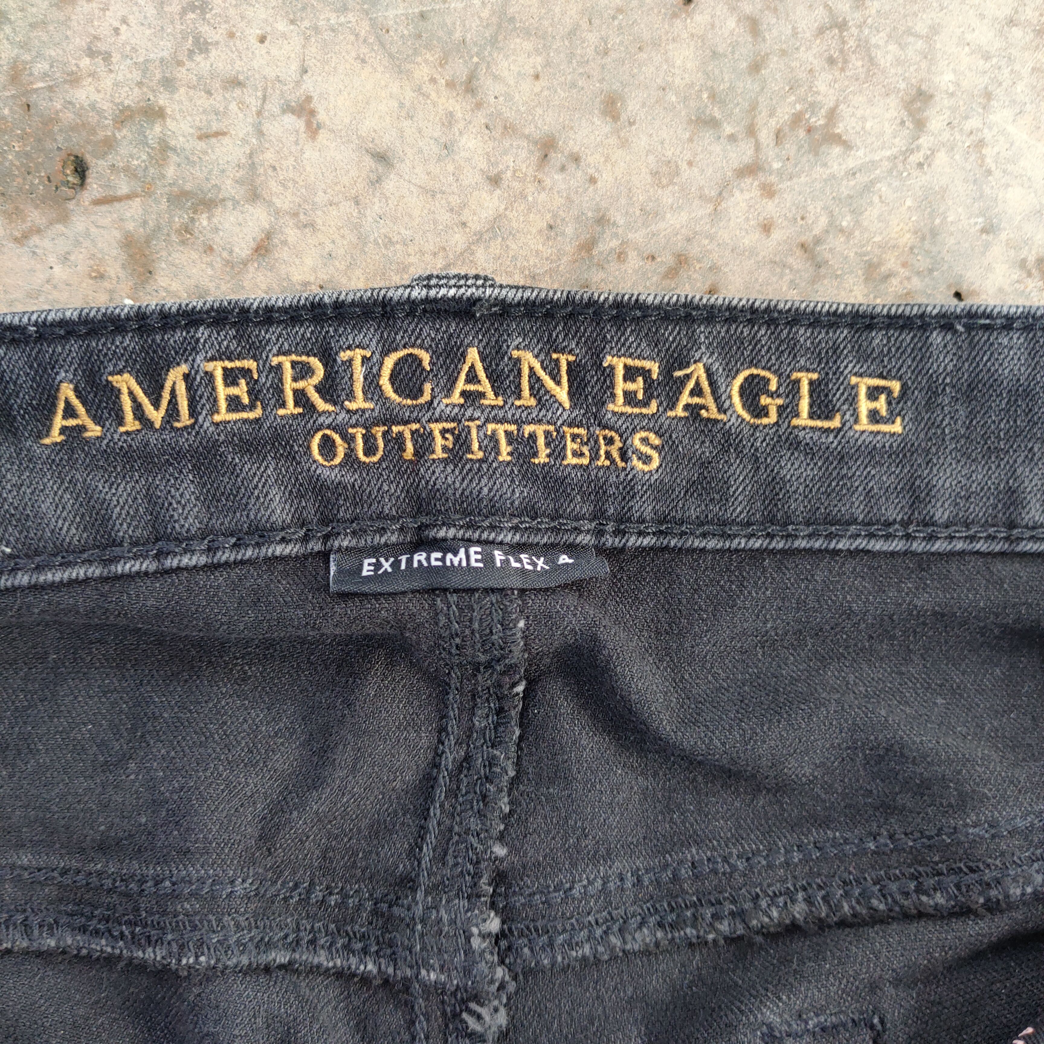 American Eagle Outfitters VINTAGE JAPANESE SKINNY FADED DISTRESSED JEANS DENIM PANTS Size US 31 - 16 Thumbnail