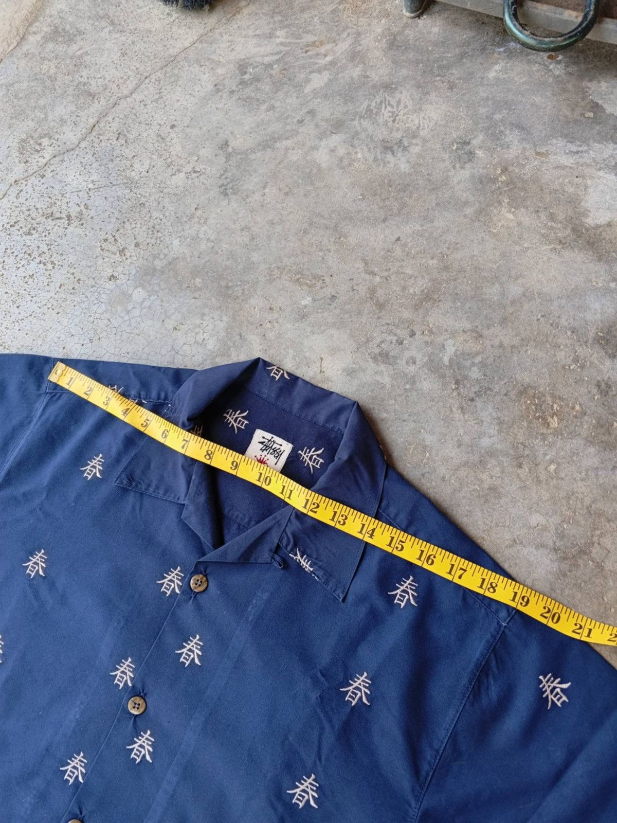 Stussy Vintage RARE 90s STUSSY Chinese Wording Open Collar Shirt Size US XL / EU 56 / 4 - 8 Thumbnail