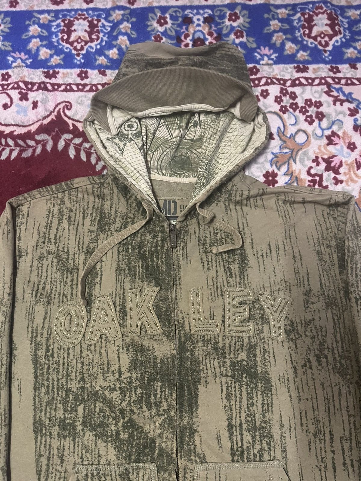 Oakley Rare Oakley Fuente Hoodie Size US XL / EU 56 / 4 - 3 Thumbnail