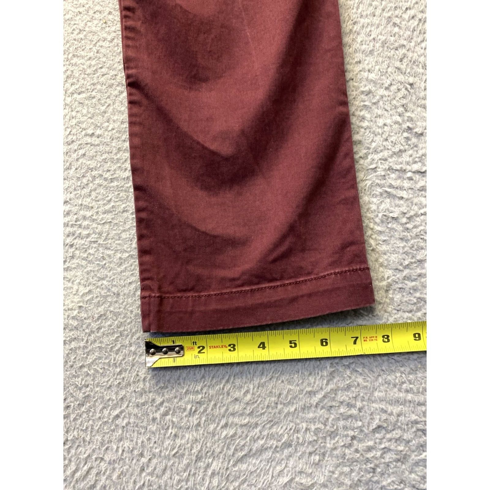 Gap Gap Chino Pants Mens 33x32 Slim Chino Pants Maroon Cotton Twill Pockets Button Zip Slim Stretch Casual Men’s Pants Size US 33 - 5 Thumbnail