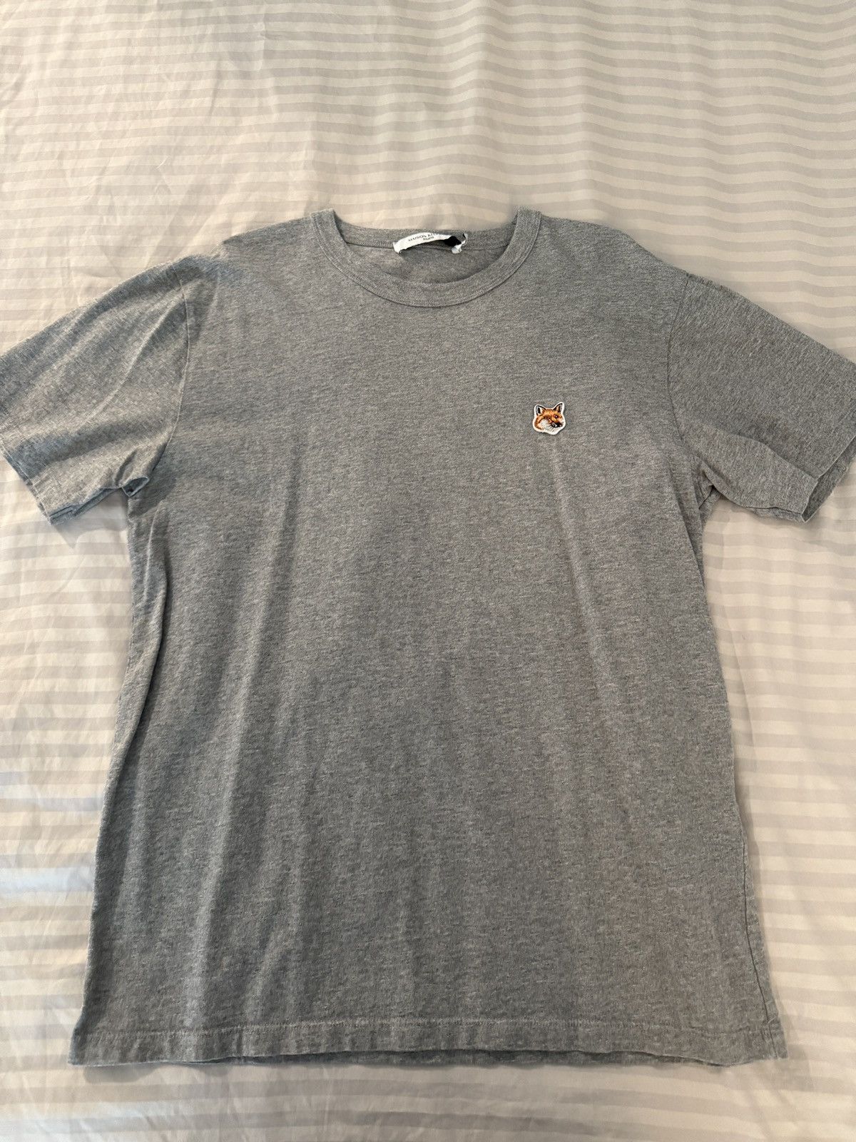 Maison Kitsune Maison Kitsune Gray Fox Head T Shirt Size US M / EU 48-50 / 2 - 1 Thumbnail