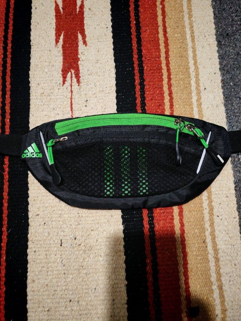 Adidas Vintage Adidas Running Pouch Waist Bag Black Green Size ONE SIZE - 2 Thumbnail